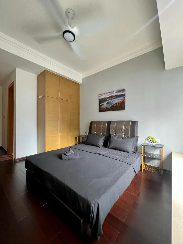 Bed in R&F Princess Cove @ R&F Mall