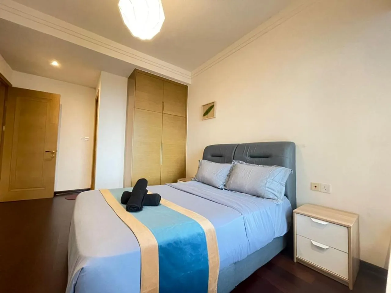 Bed in R&F Princess Cove @ R&F Mall