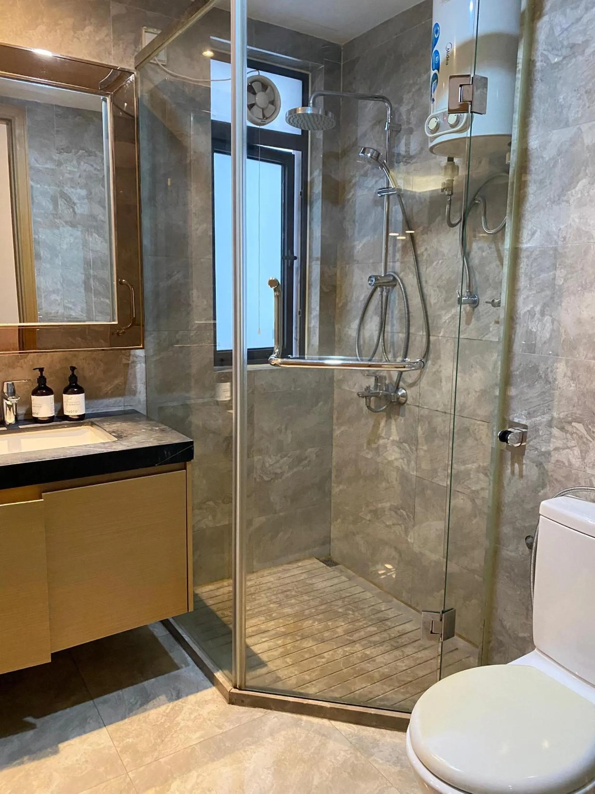 R&F Princess Cove @ R&F Mall