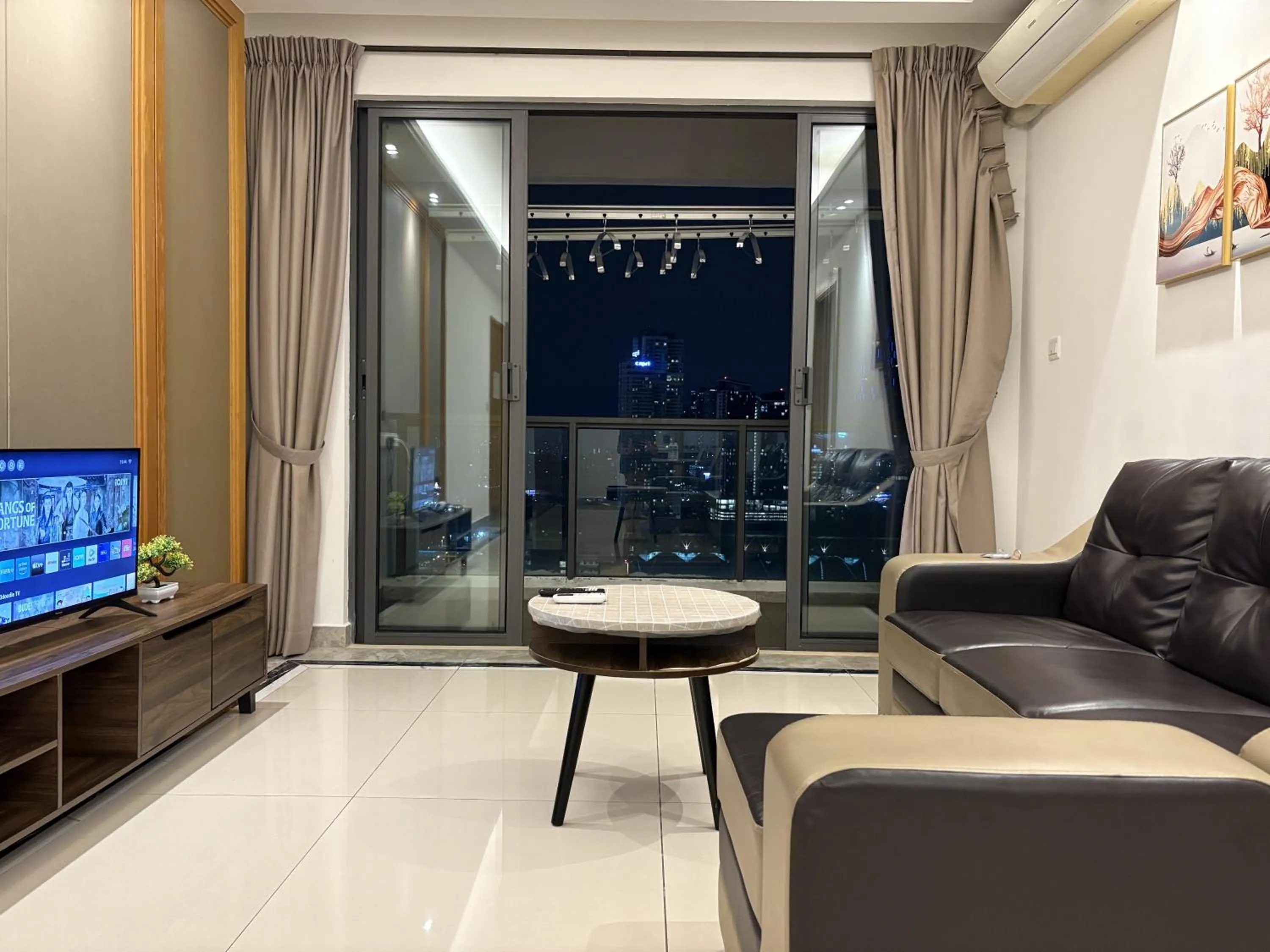 R&F Princess Cove @ R&F Mall