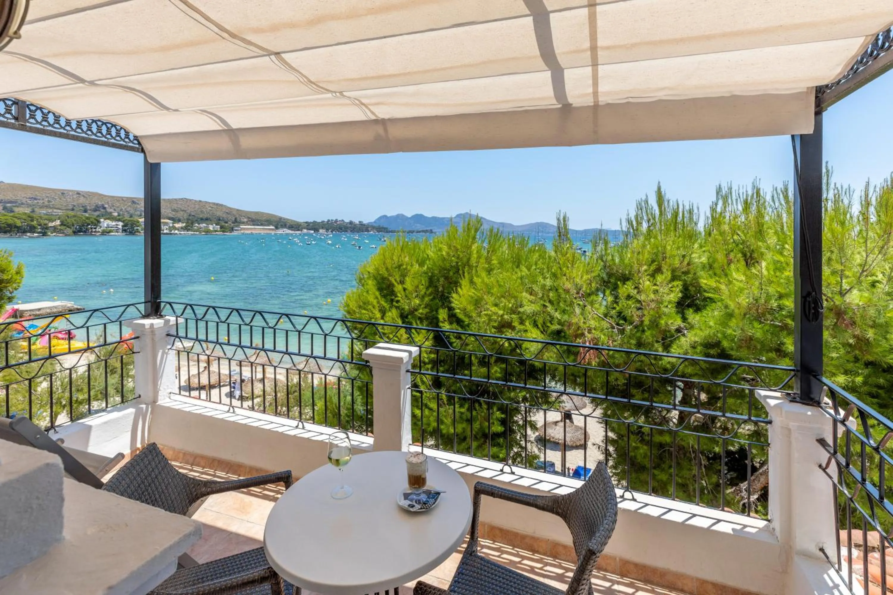 Balcony/Terrace in Hoposa Bahia