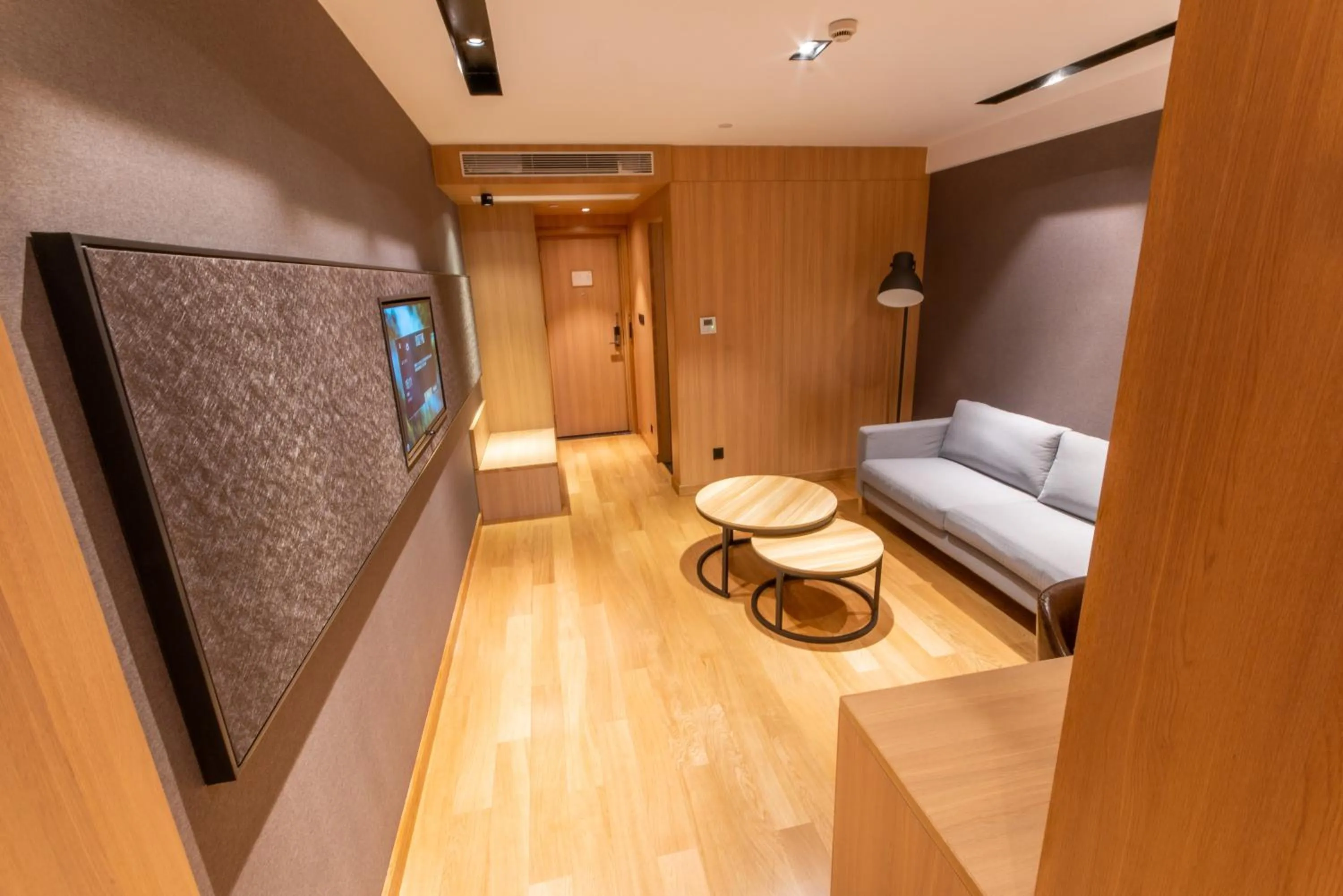 Hotel Coka Chuansha Metro - Shanghai PVG Airport