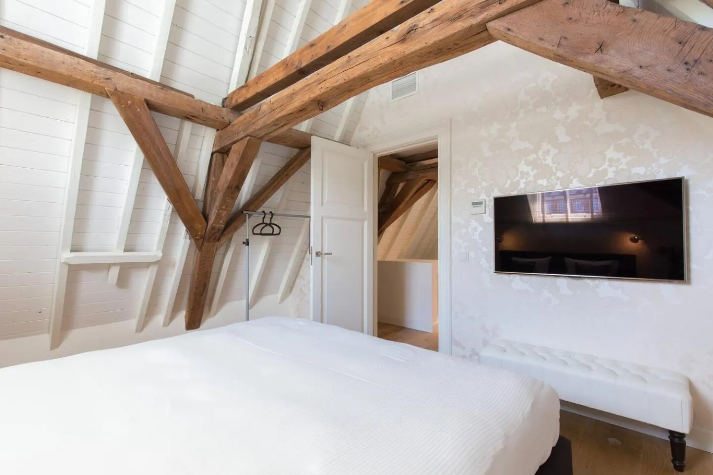 Bed in City Hotel Rembrandt