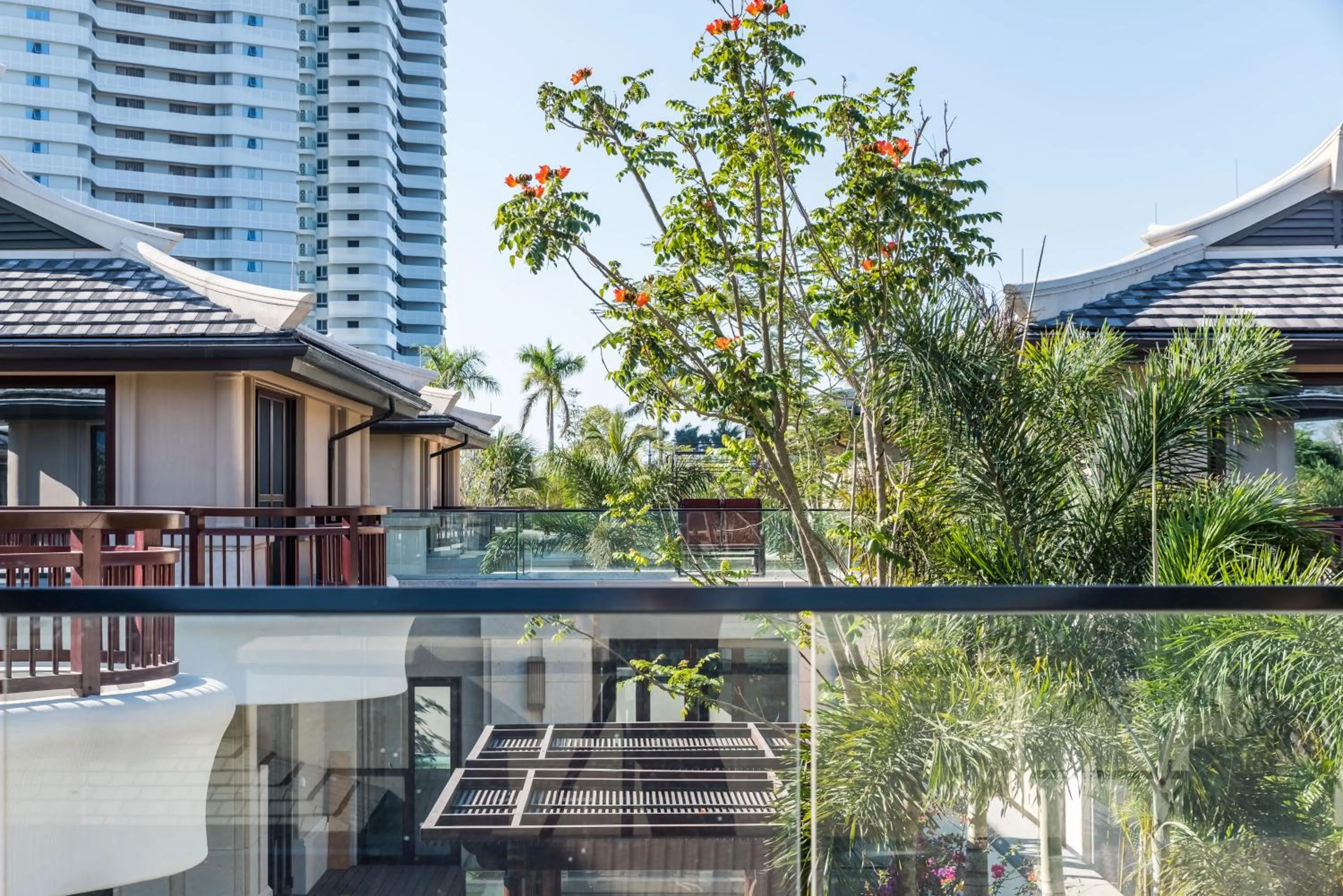 HaitangBay Loosen Coast Resort Villas