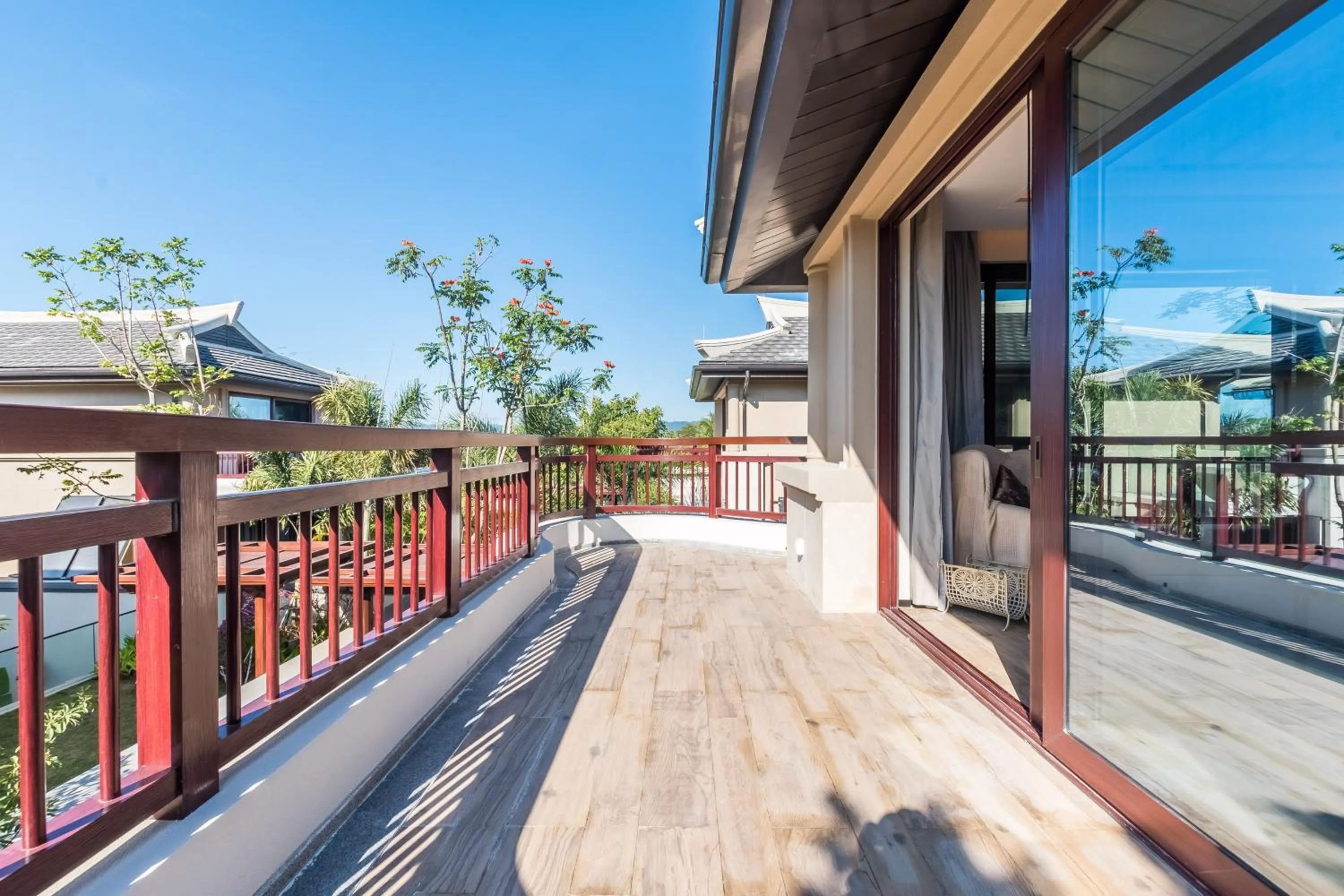 HaitangBay Loosen Coast Resort Villas