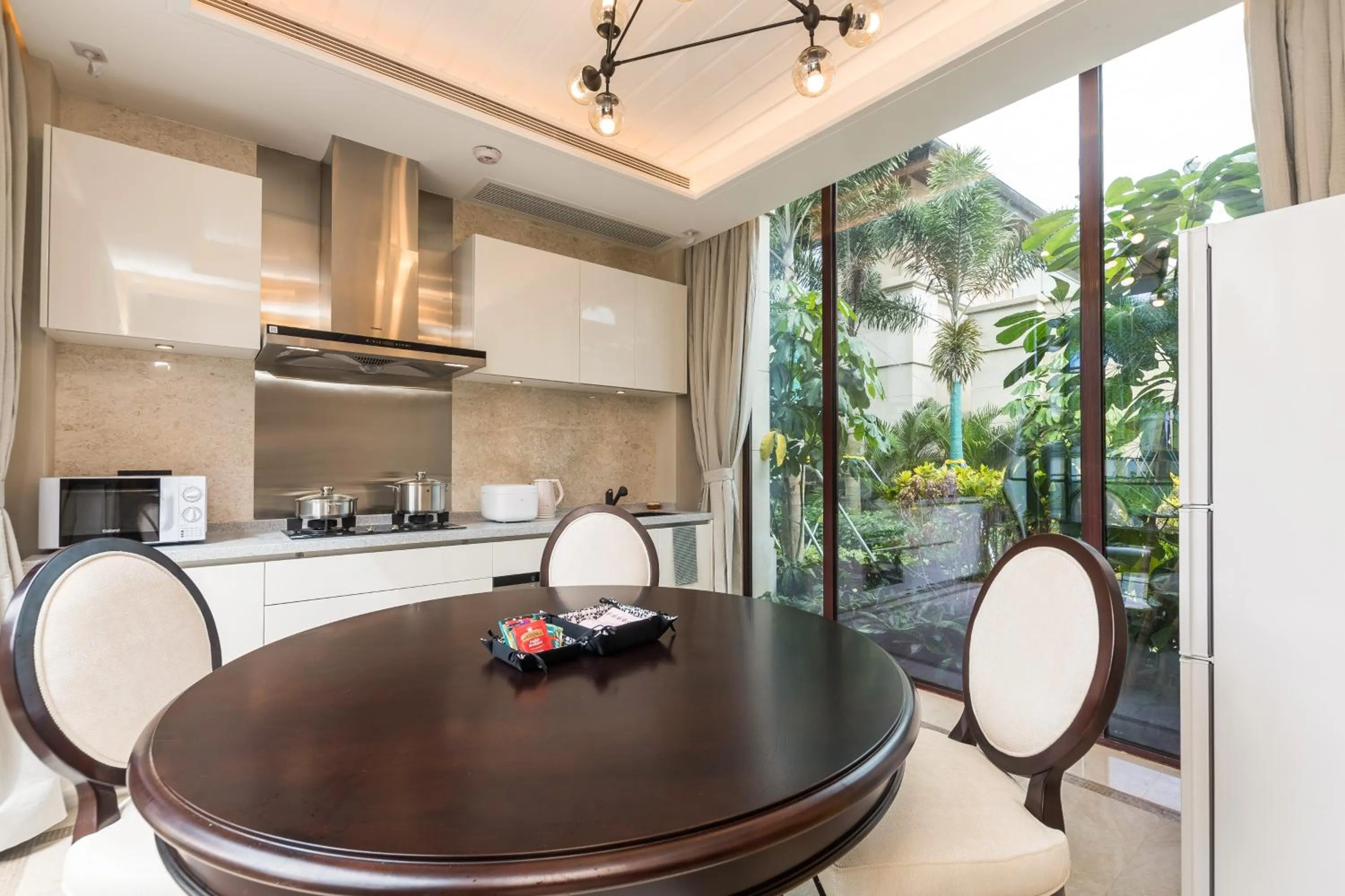 HaitangBay Loosen Coast Resort Villas