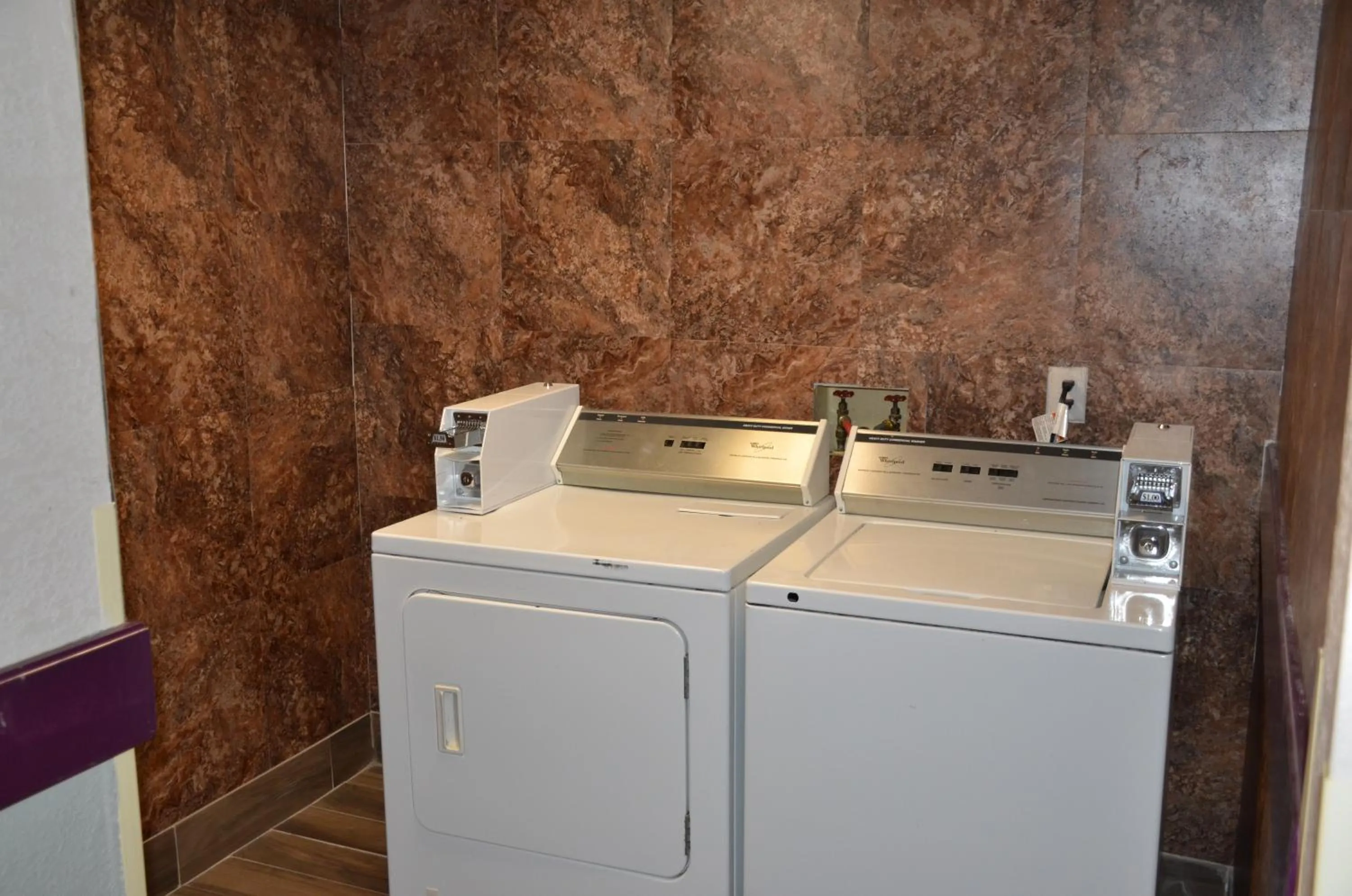 Other in Days Inn by Wyndham Southern Hills/ORU