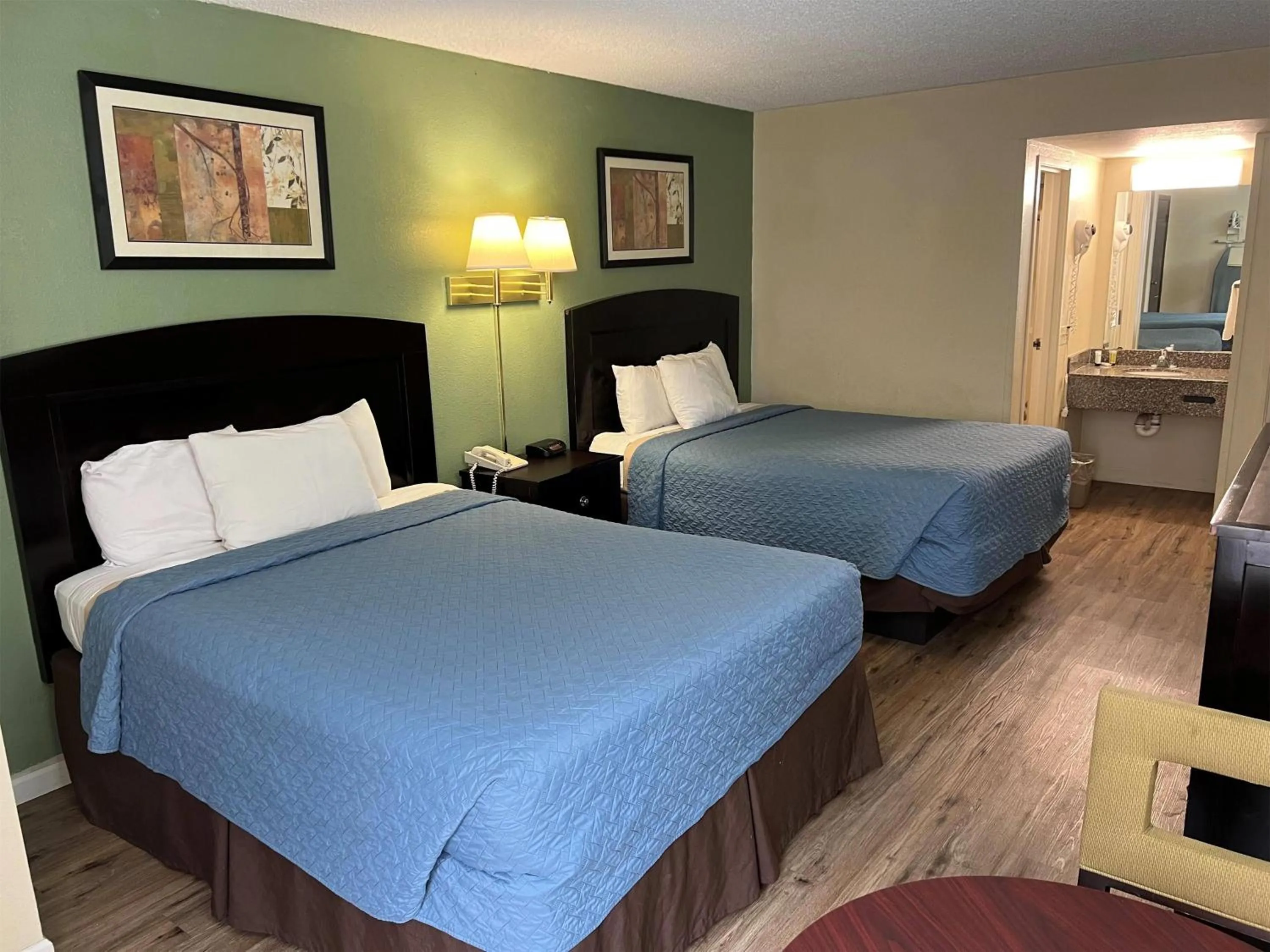 Photo of the whole room in Days Inn by Wyndham Southern Hills/ORU