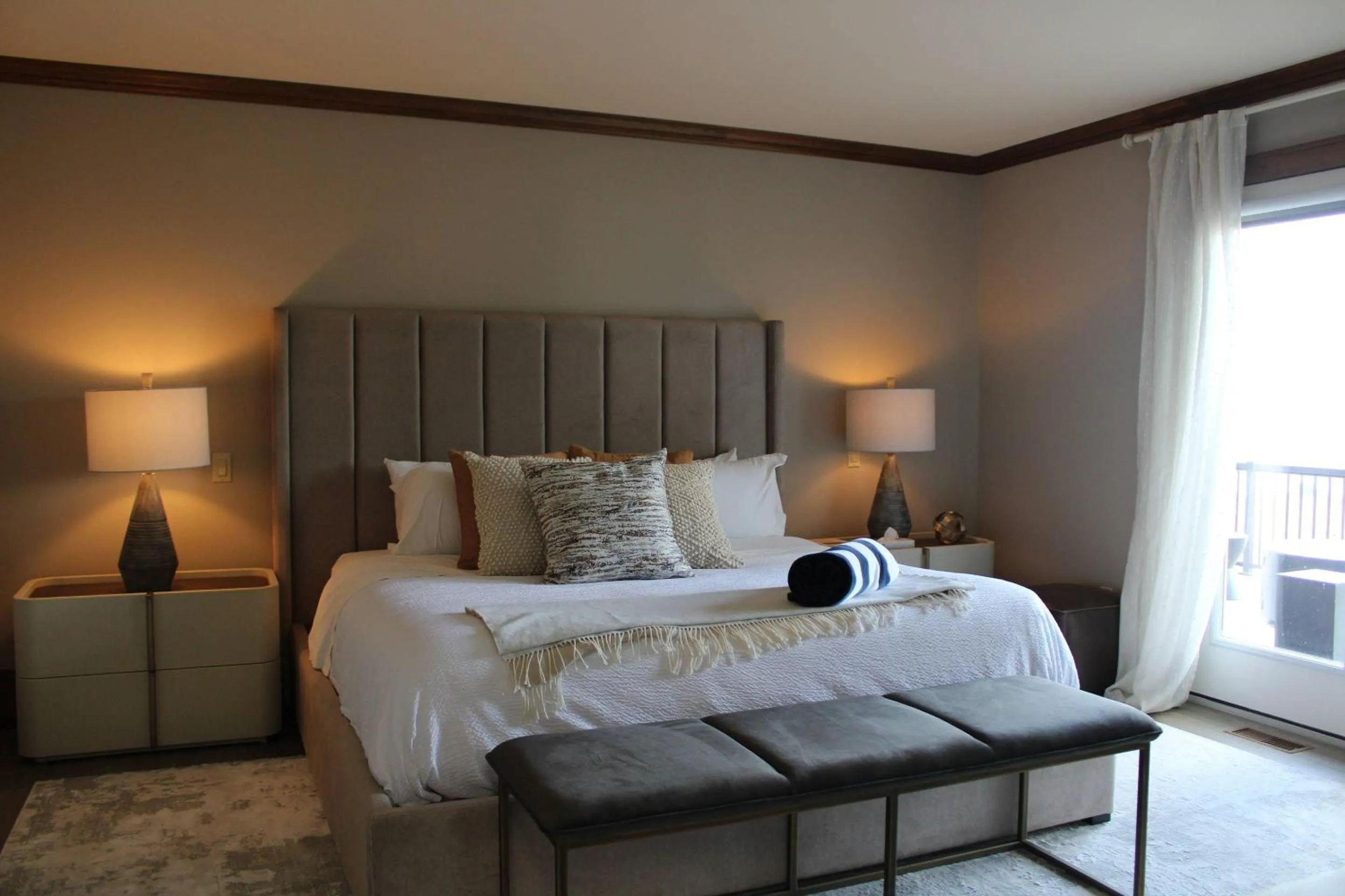 Bedroom, Bed in Bayview Wildwood Resort, an Ascend Collection Resort