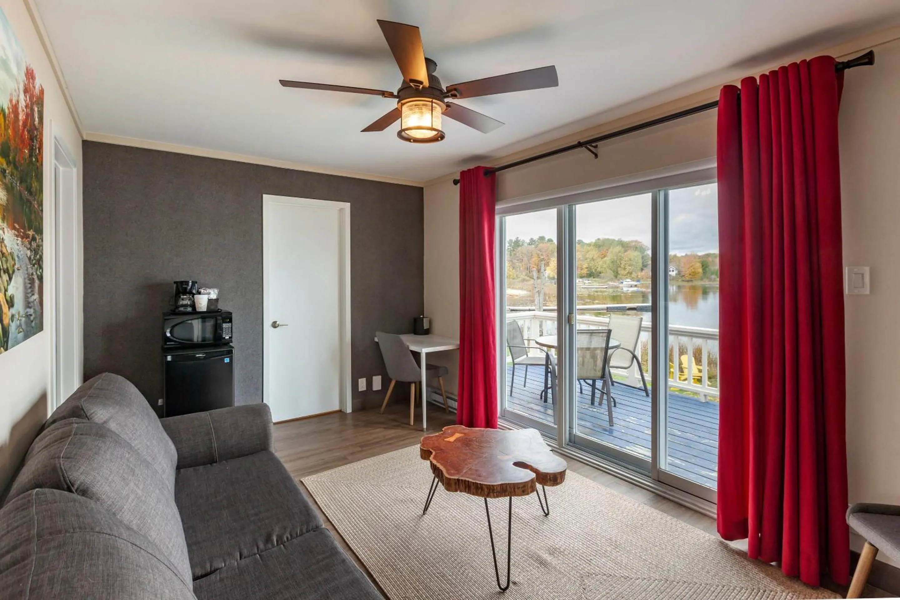 Bedroom in Bayview Wildwood Resort, an Ascend Collection Resort