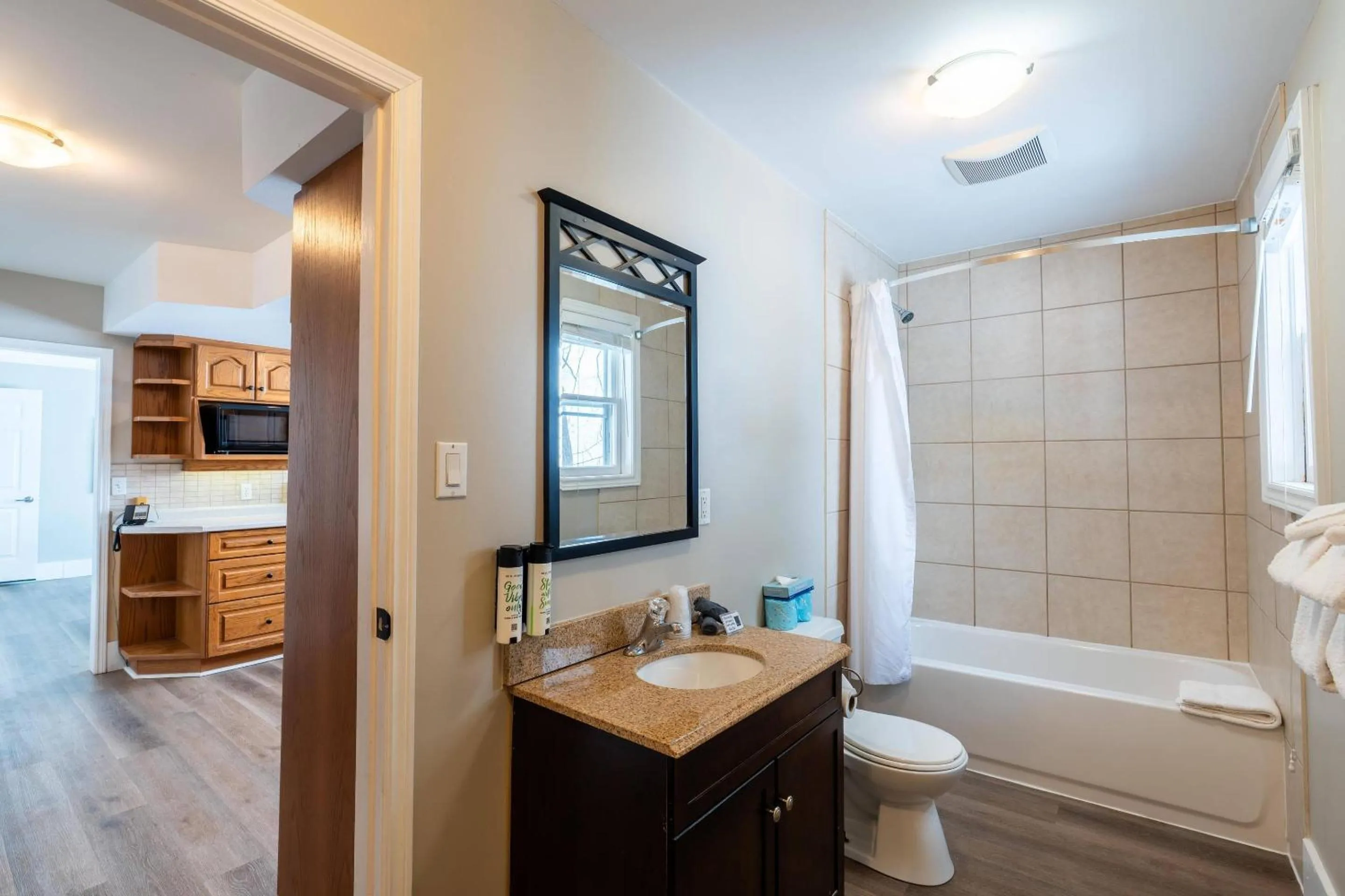 Bedroom in Bayview Wildwood Resort, an Ascend Collection Resort