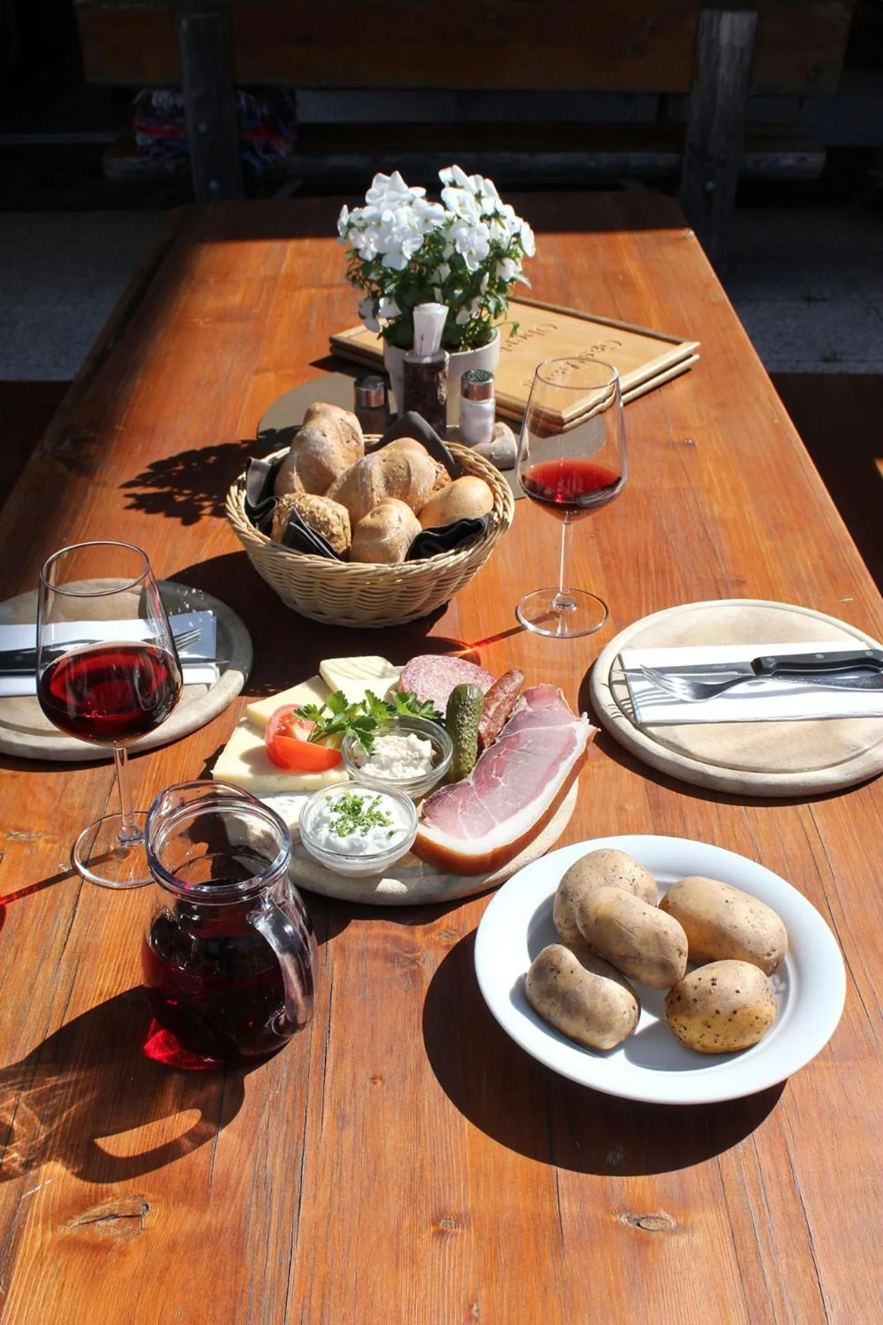 Restaurant/places to eat in Gasthaus Oberkirn