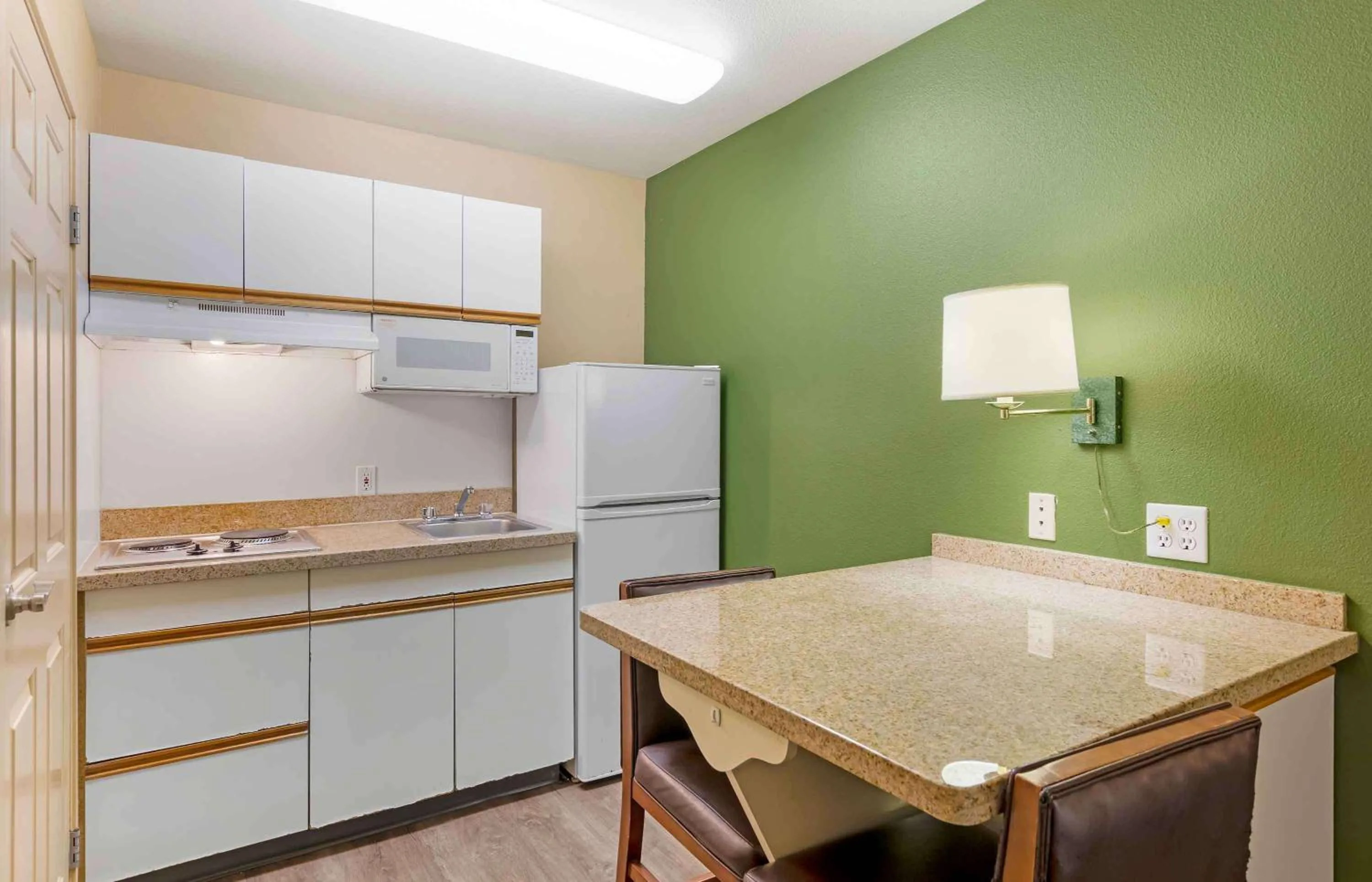 Bedroom in Extended Stay America Suites - Orange County - Irvine Spectrum