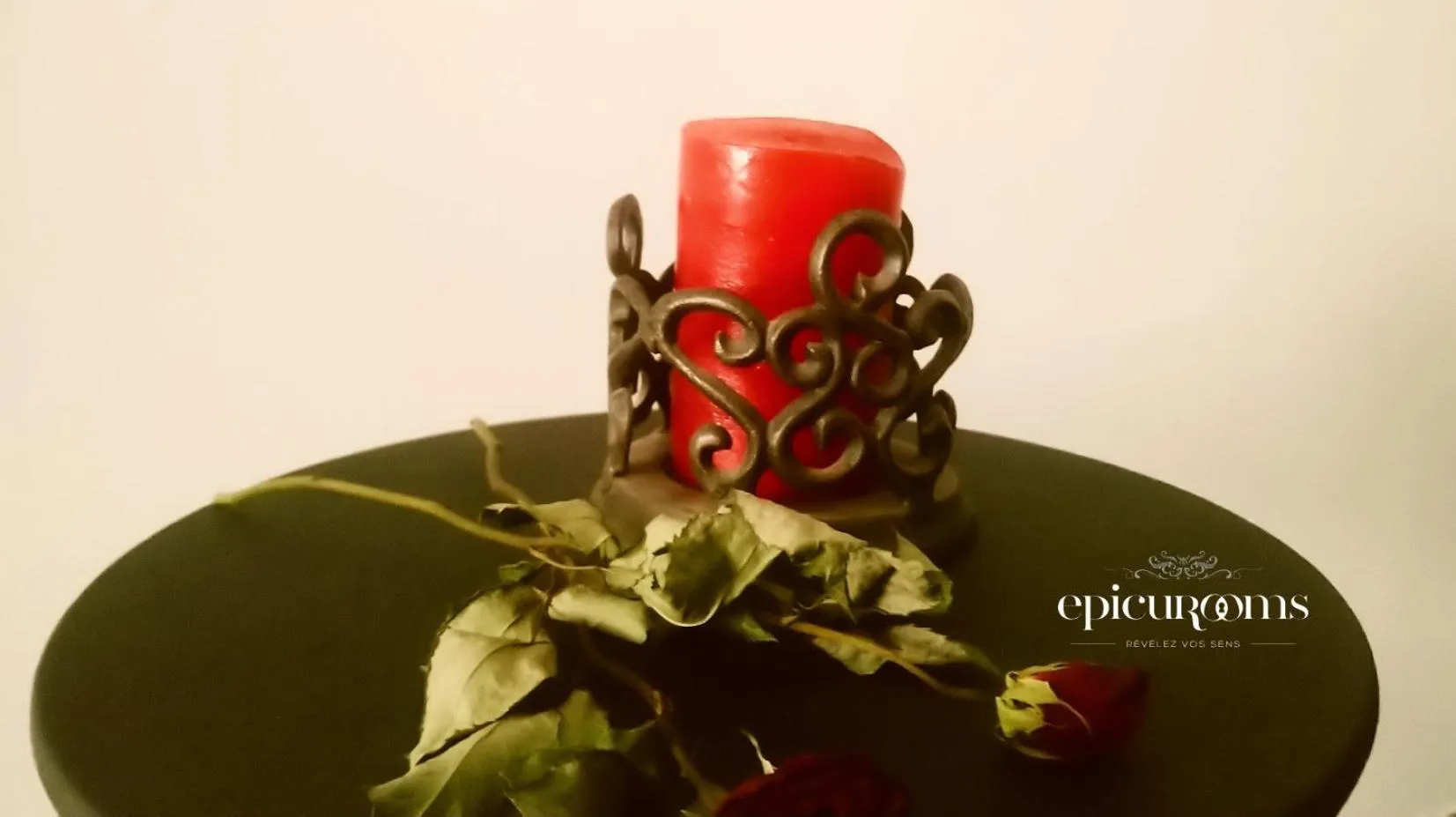 Property logo or sign in Plgfe - Maison d'hôtes EPICUROOMS - Suites romantiques 5 étoiles