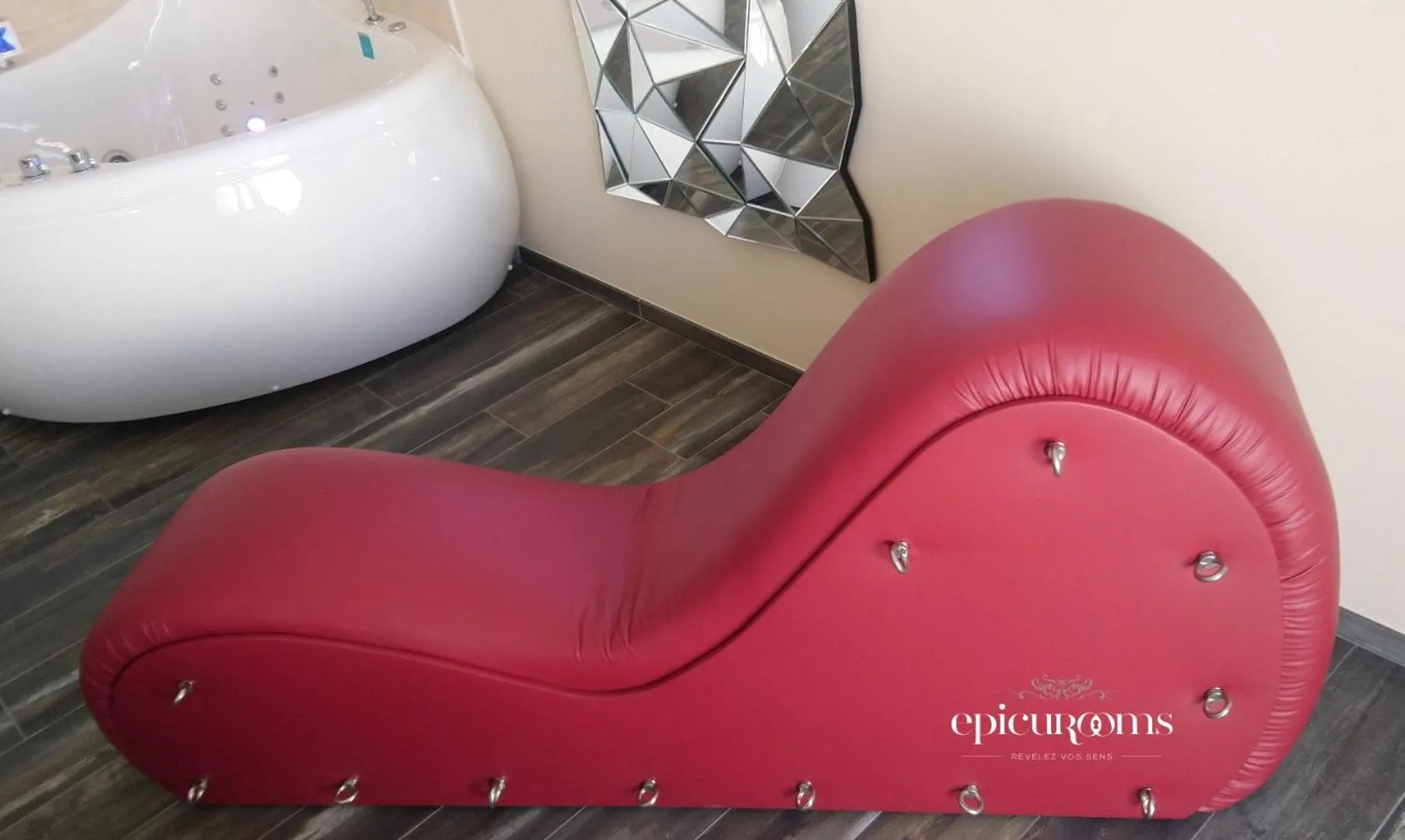 Bed in Plgfe - Maison d'hôtes EPICUROOMS - Suites romantiques 5 étoiles