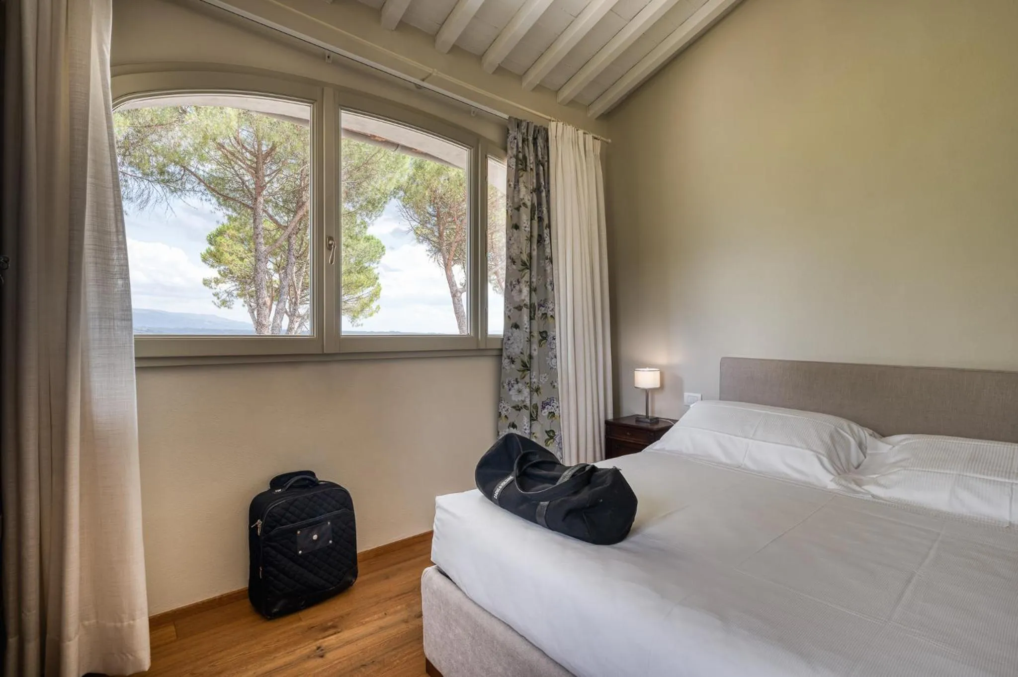 Bedroom, Bed in Resort 37