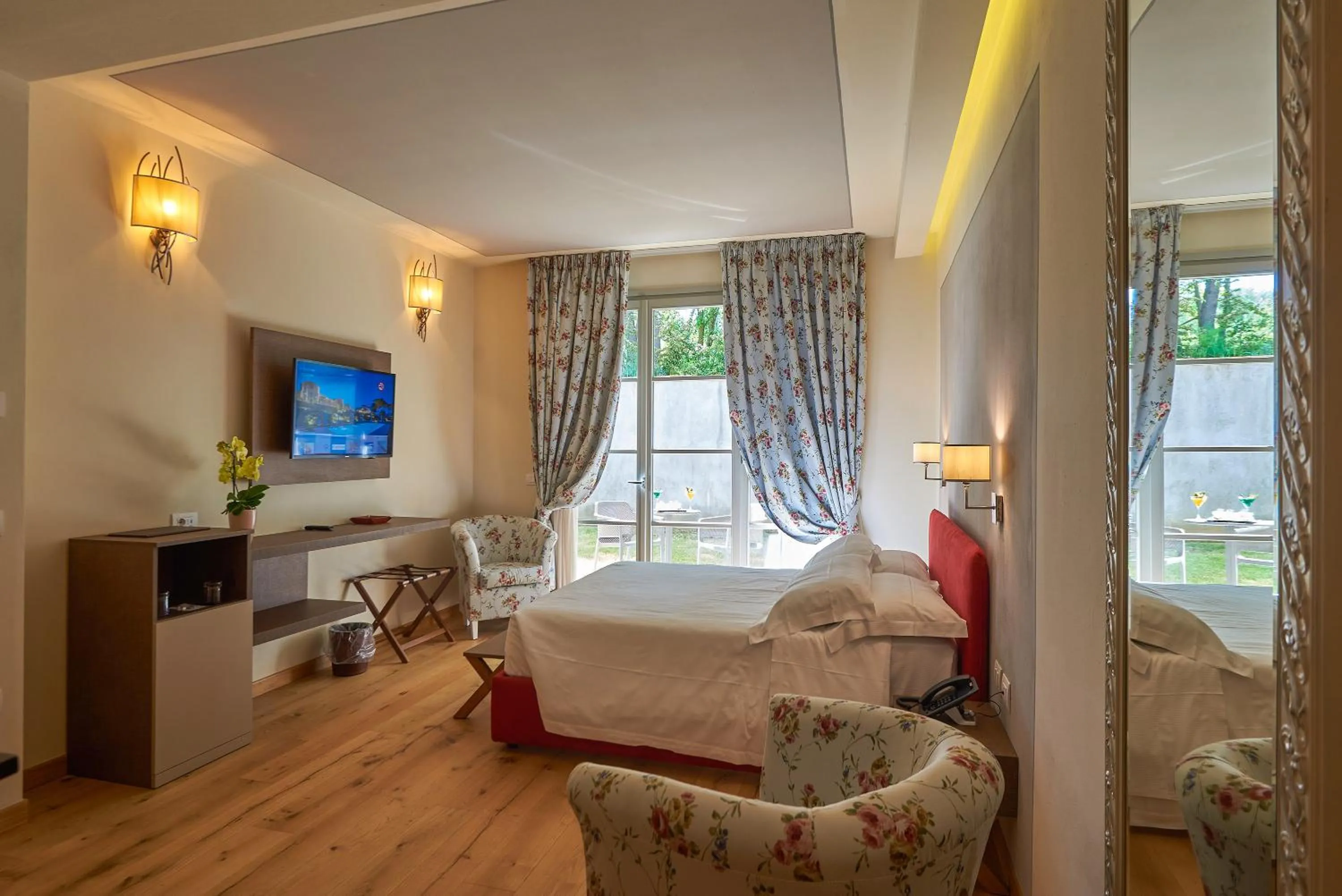 Photo of the whole room in Resort 37