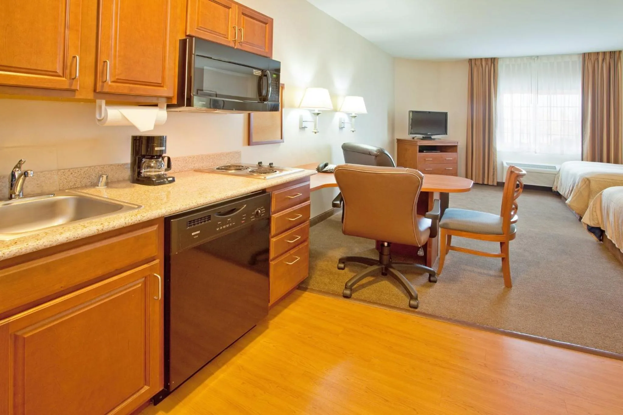 Bedroom, Bed in Candlewood Suites Roswell by IHG