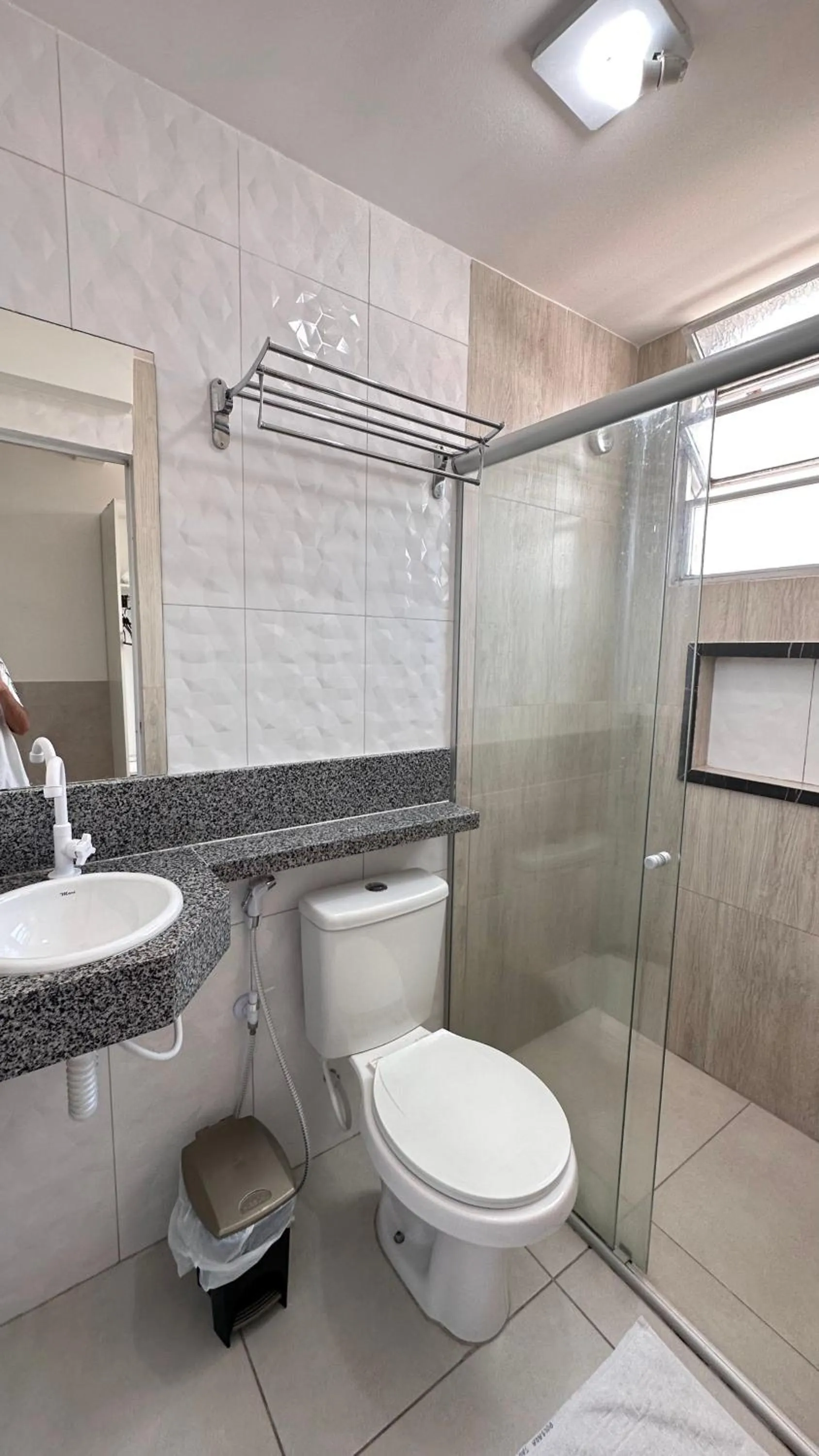 Shower in Pousada São Luiz