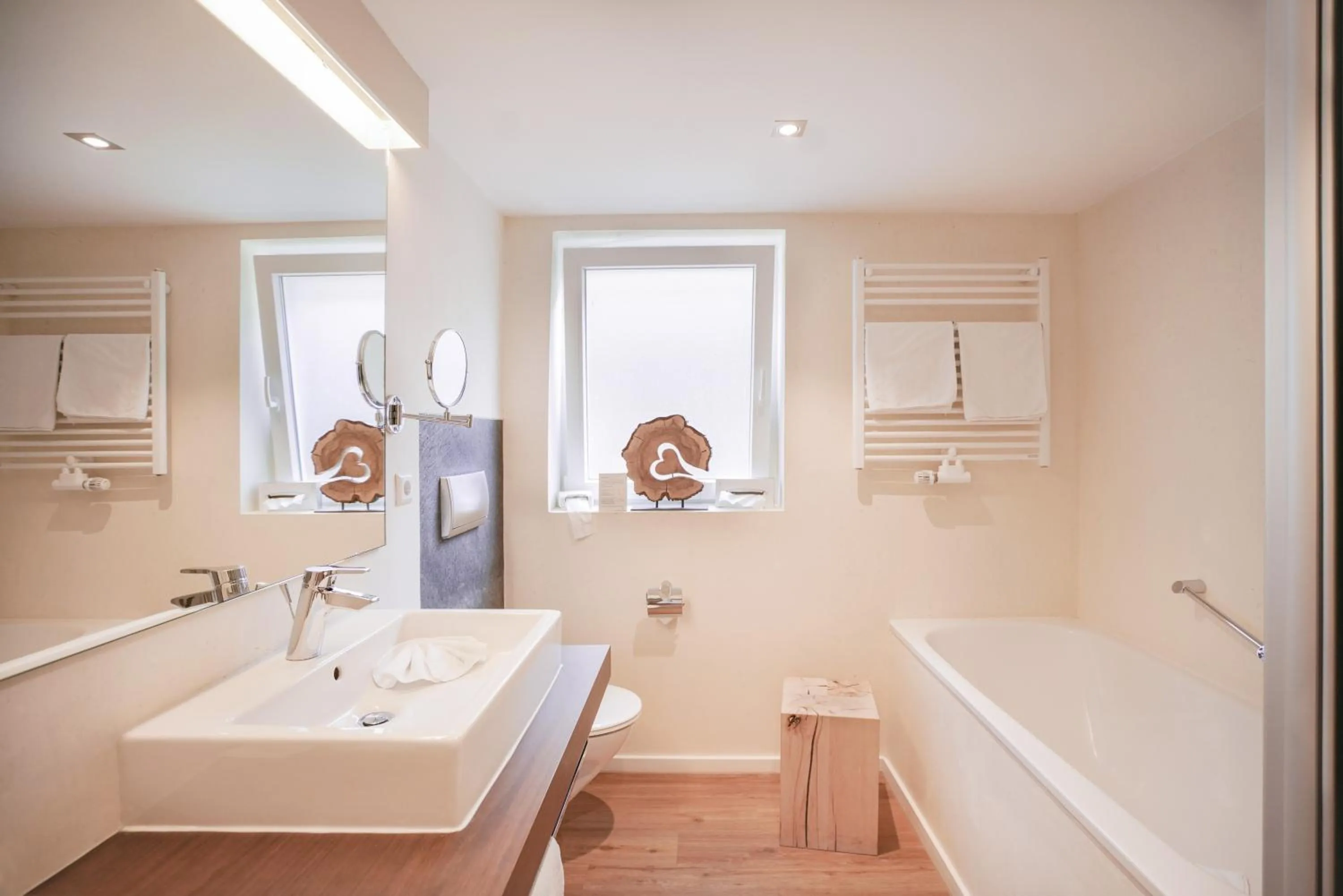 Bathroom in Hotel Restaurant Der Engel, Sasbachwalden