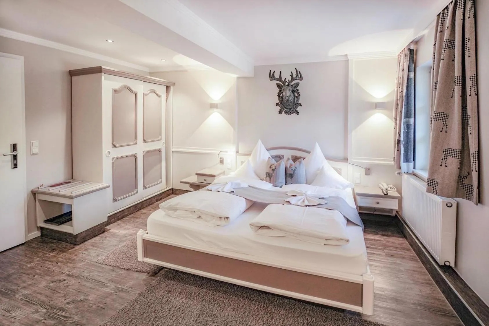 Bed in Hotel Restaurant Der Engel, Sasbachwalden