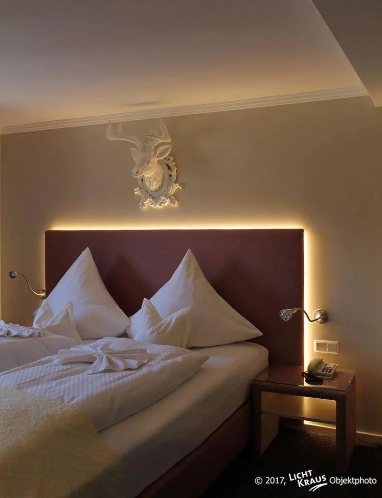 Photo of the whole room, Bed in Hotel Restaurant Der Engel, Sasbachwalden