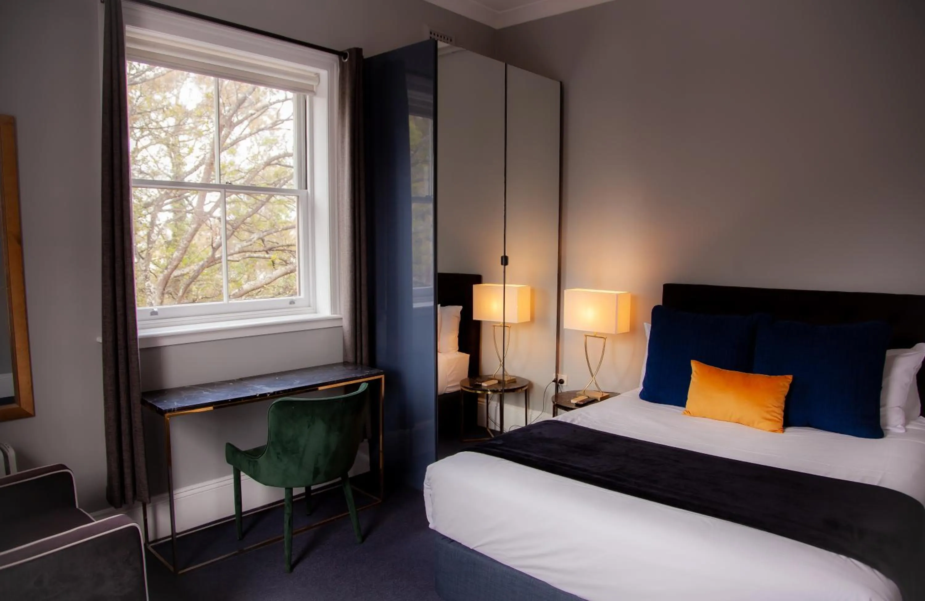 Bed in Bayswater Boutique Lodge