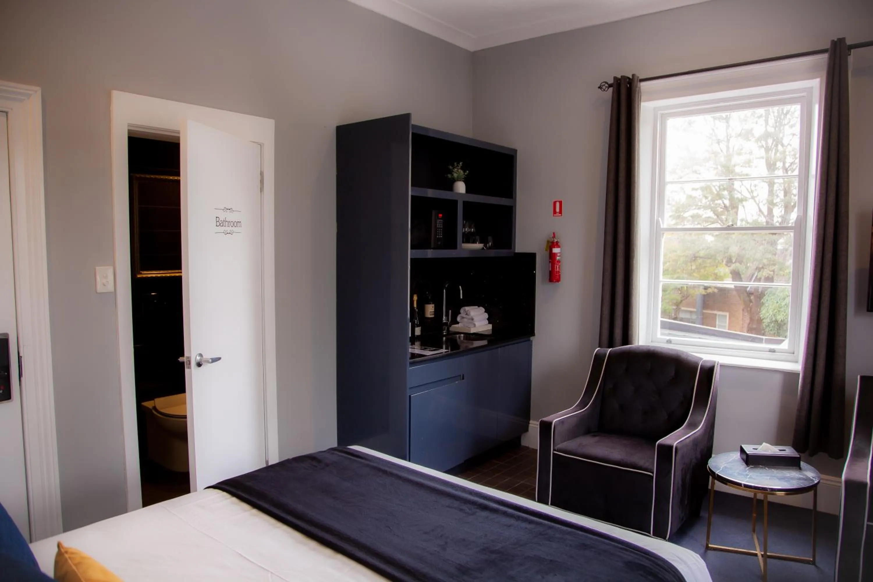 Bed in Bayswater Boutique Lodge