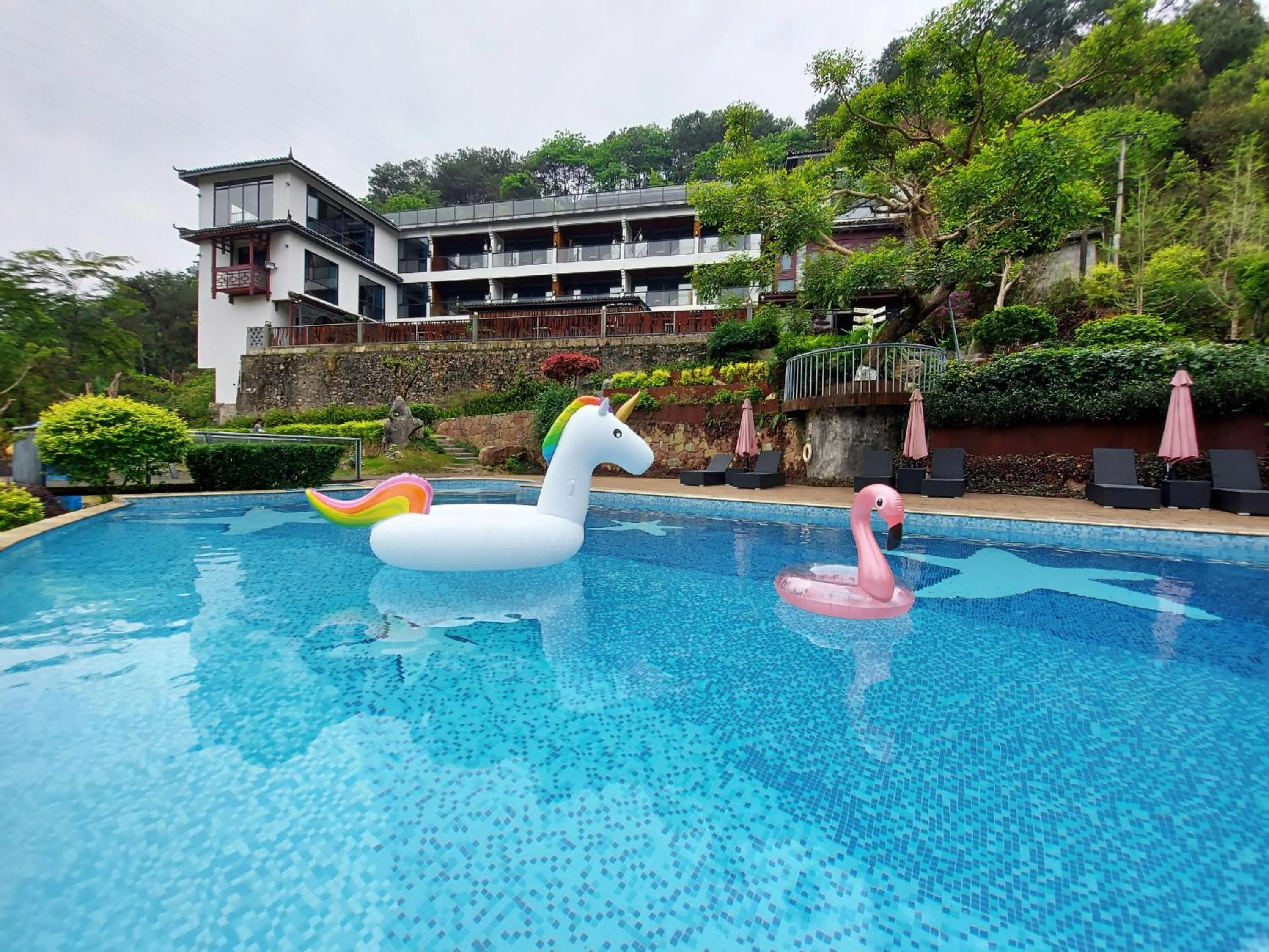 Property building in Li River Resort