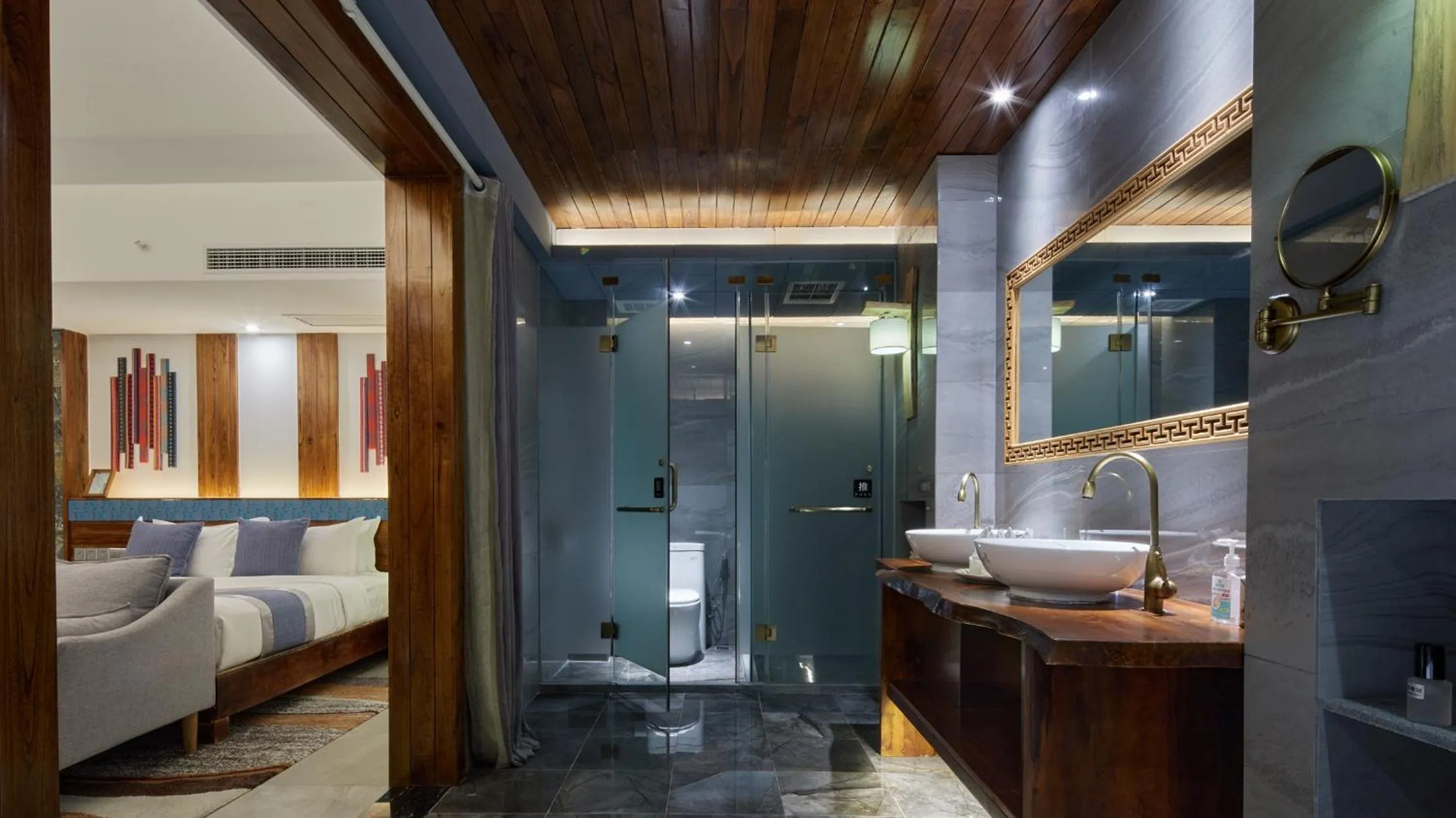 Bathroom in Li River Resort