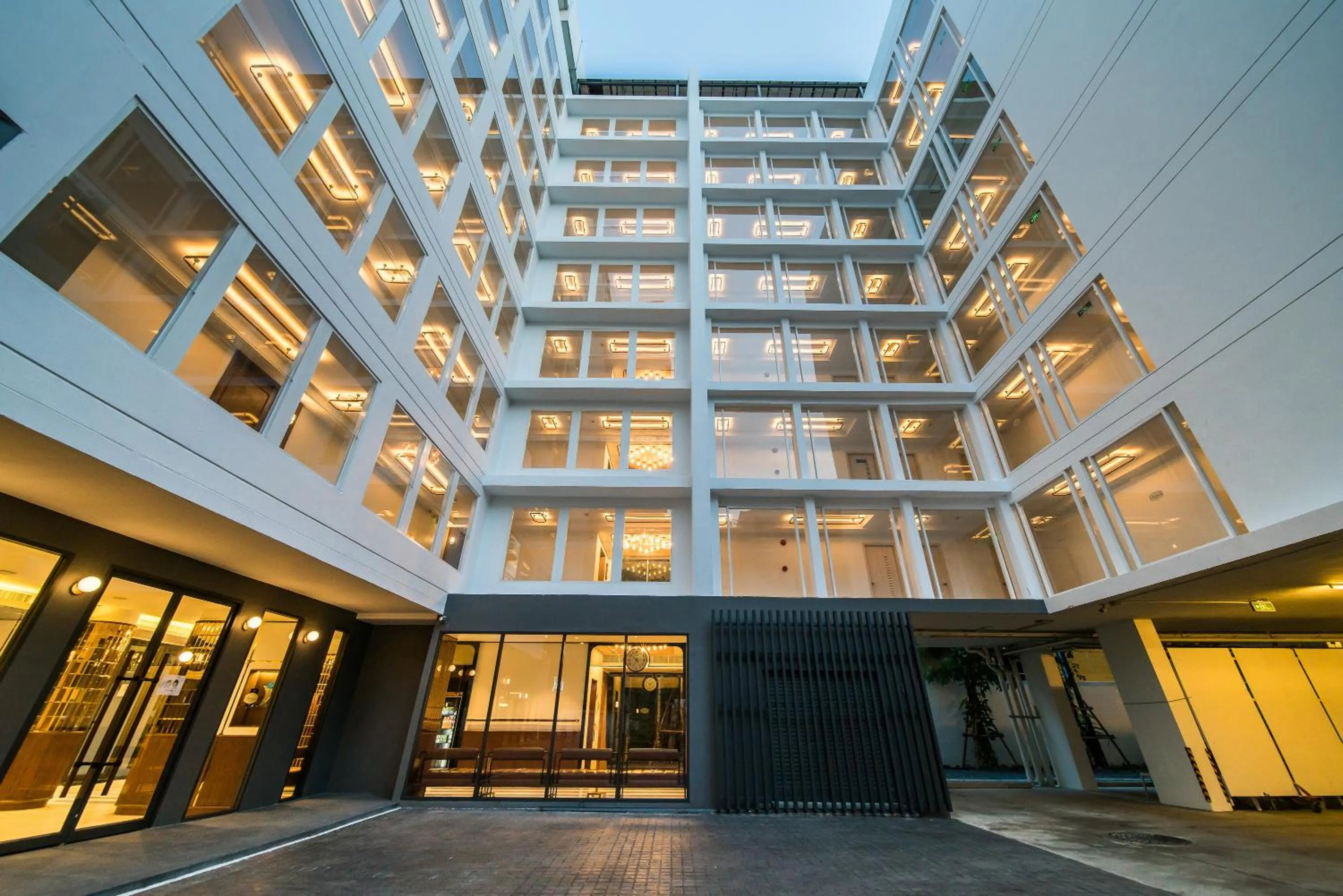 Property building in Hotel Amber Sukhumvit 85