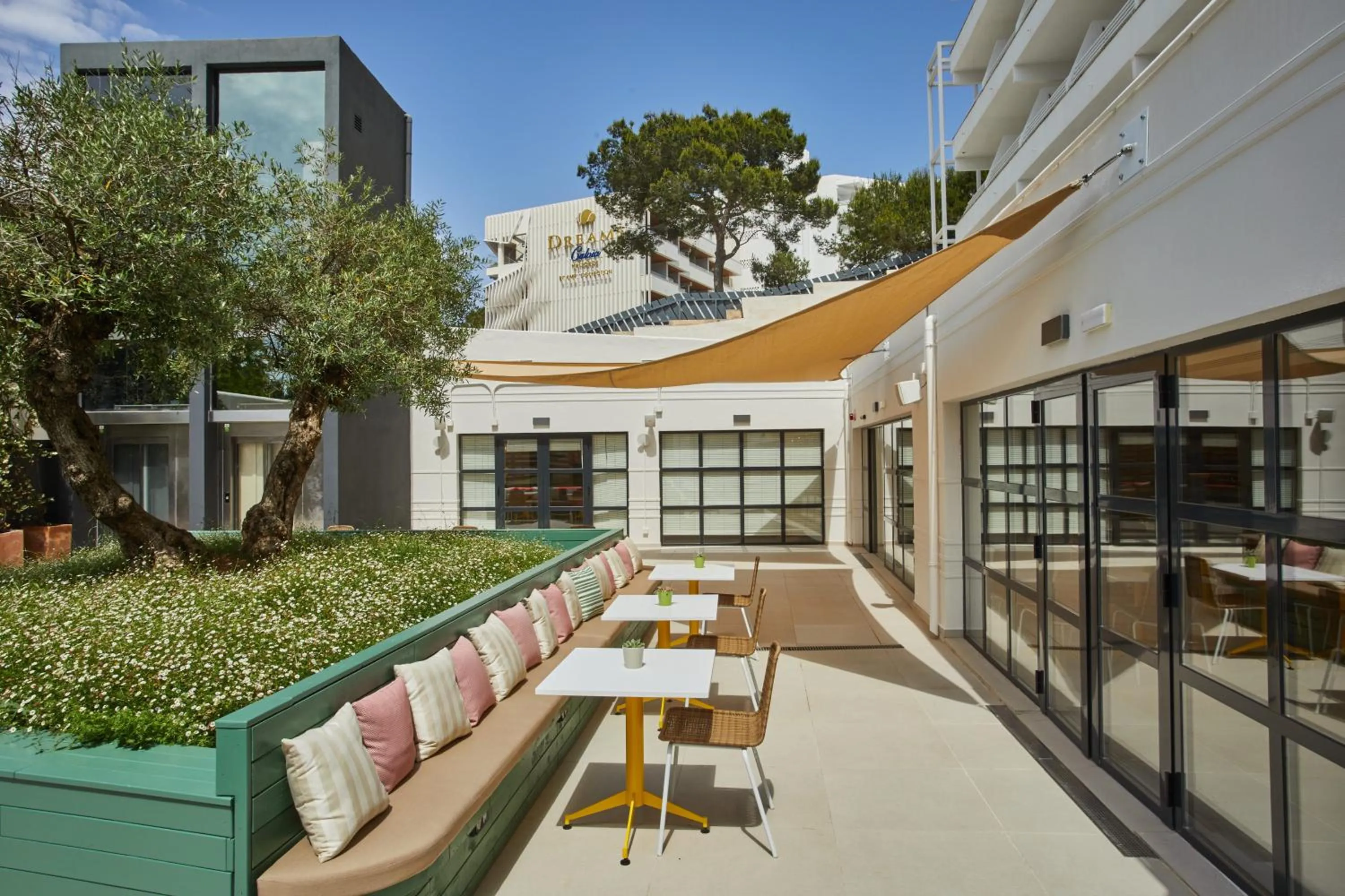 Restaurant/places to eat in Alua Calvia Mallorca