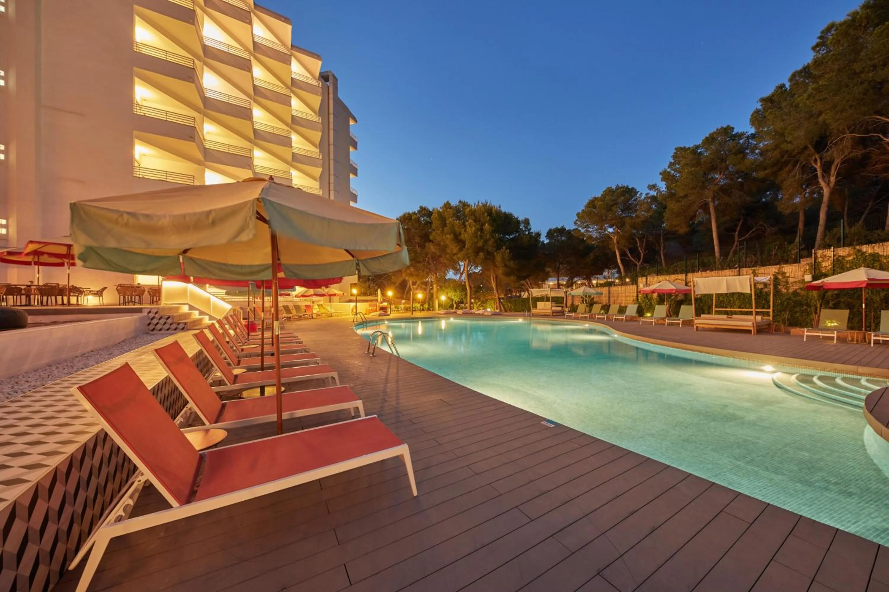 Swimming pool in Dreams Calvia Mallorca