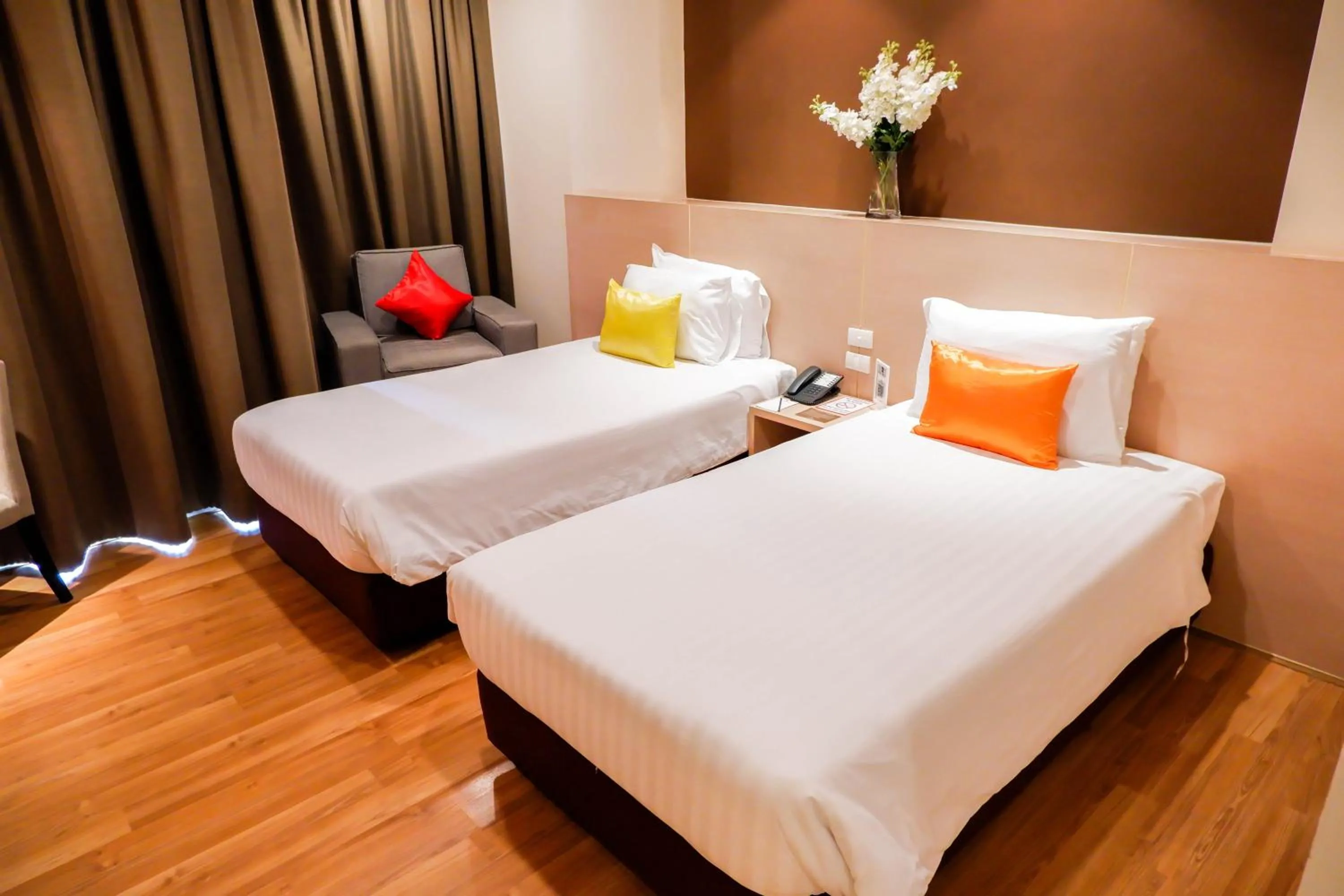 Bed in Park Village Rama II