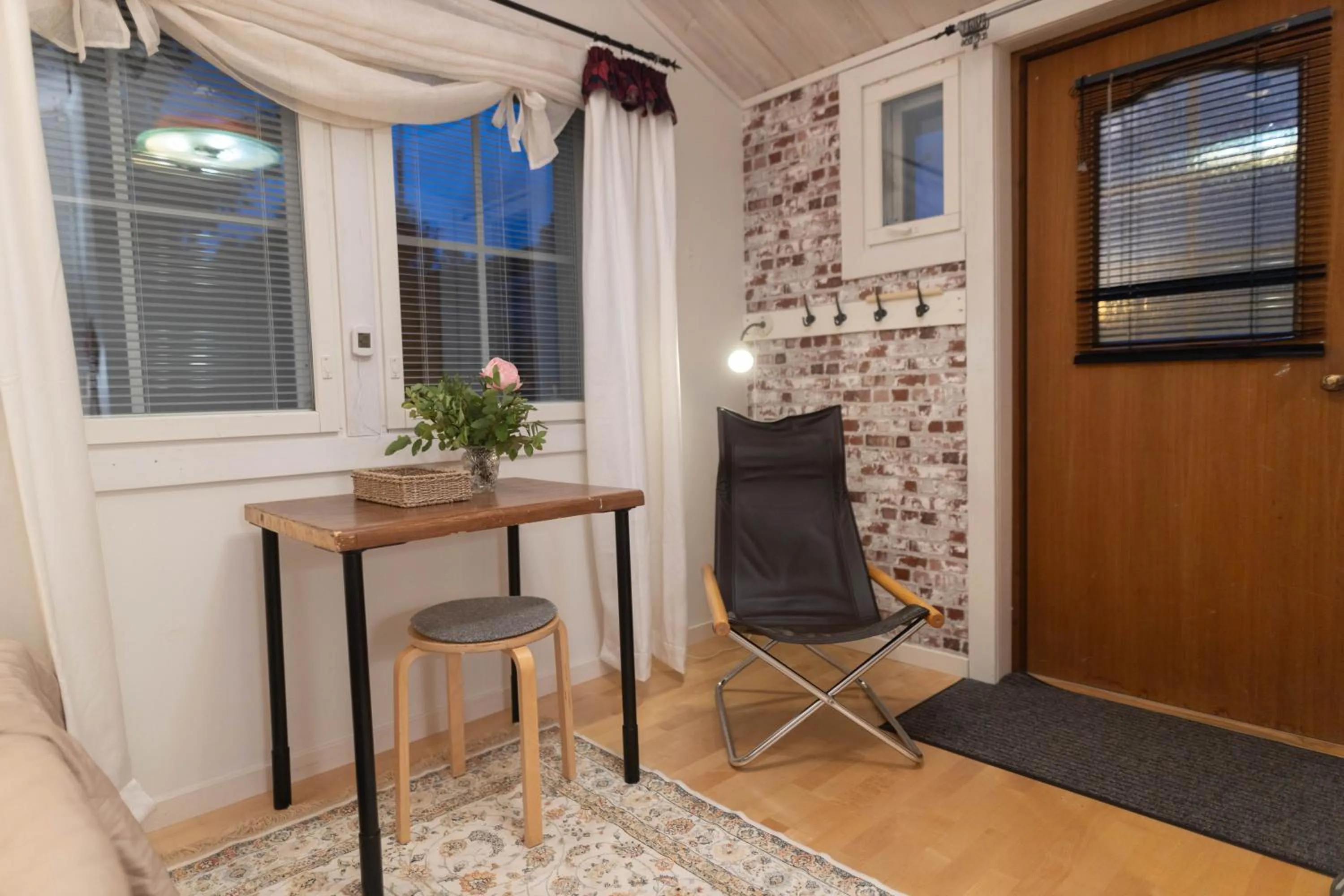 Seating area in Aaria Bed and Breakfast