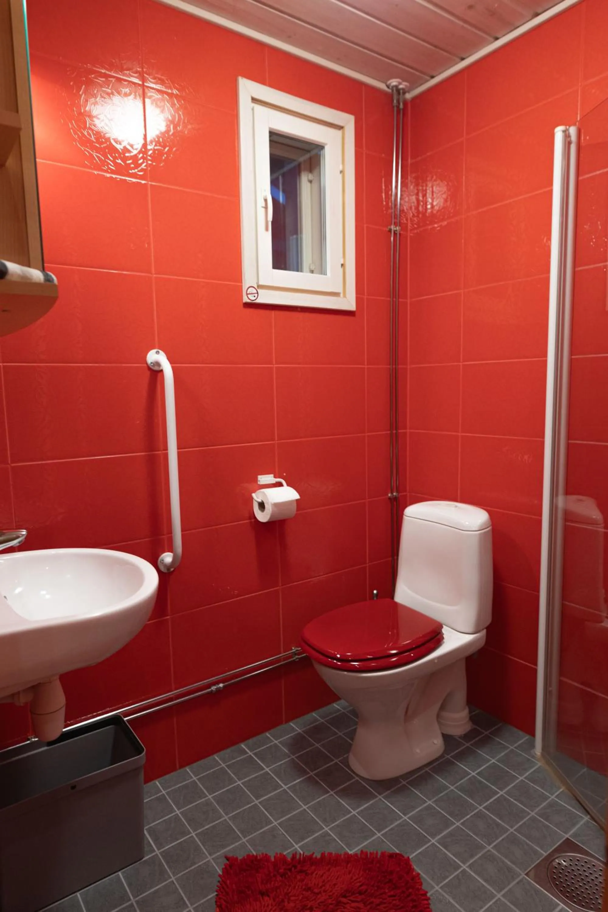 Bathroom in Aaria Bed and Breakfast