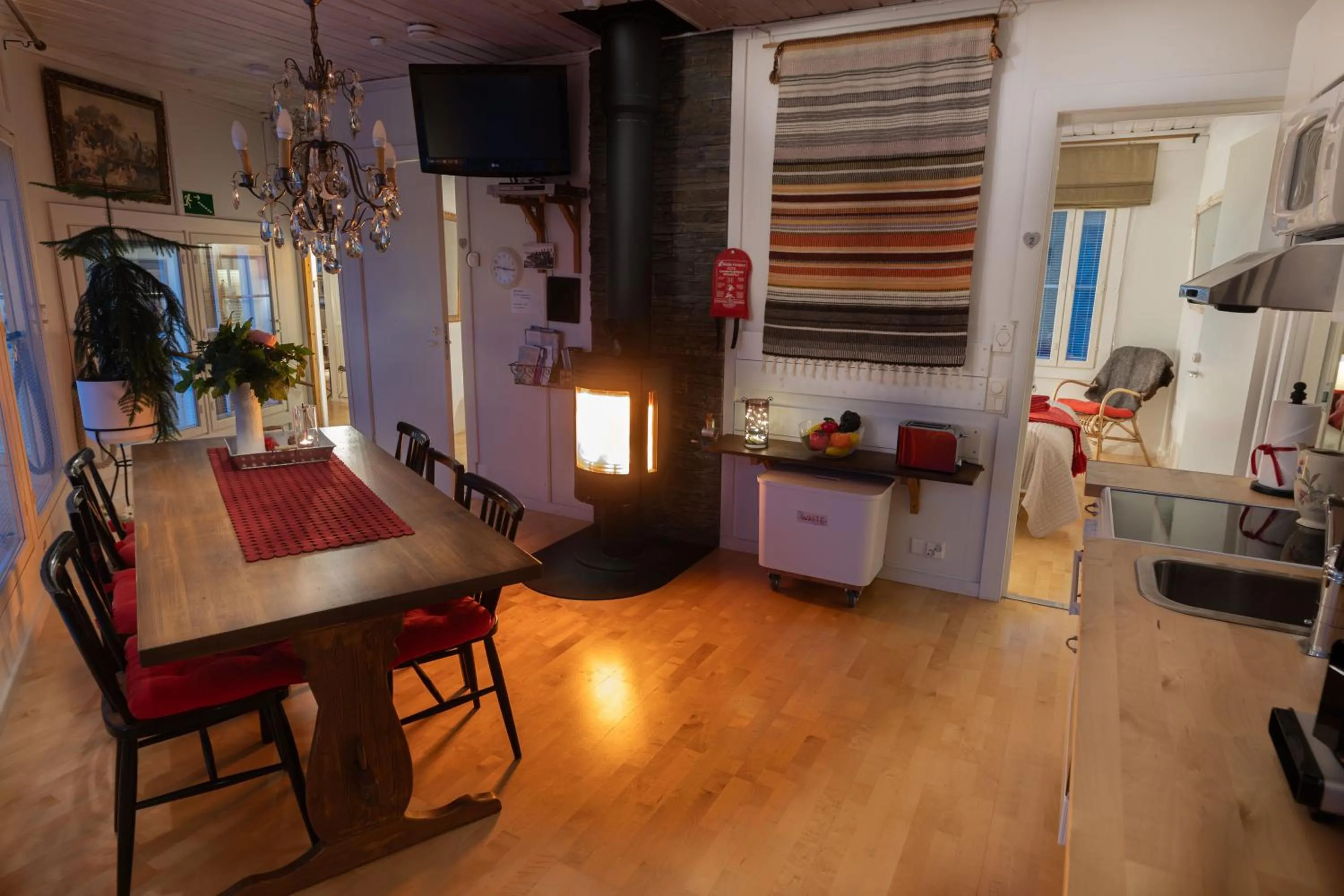 Dining area in Aaria Bed and Breakfast