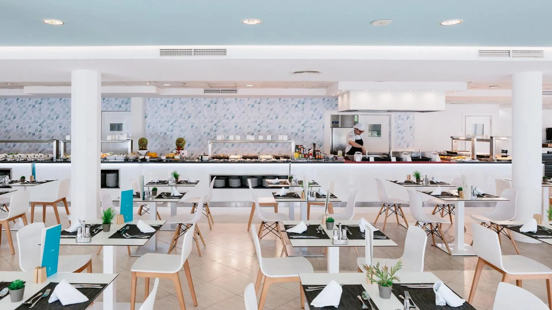 Restaurant/places to eat in Bordoy Alcudia Bay - Adults Only