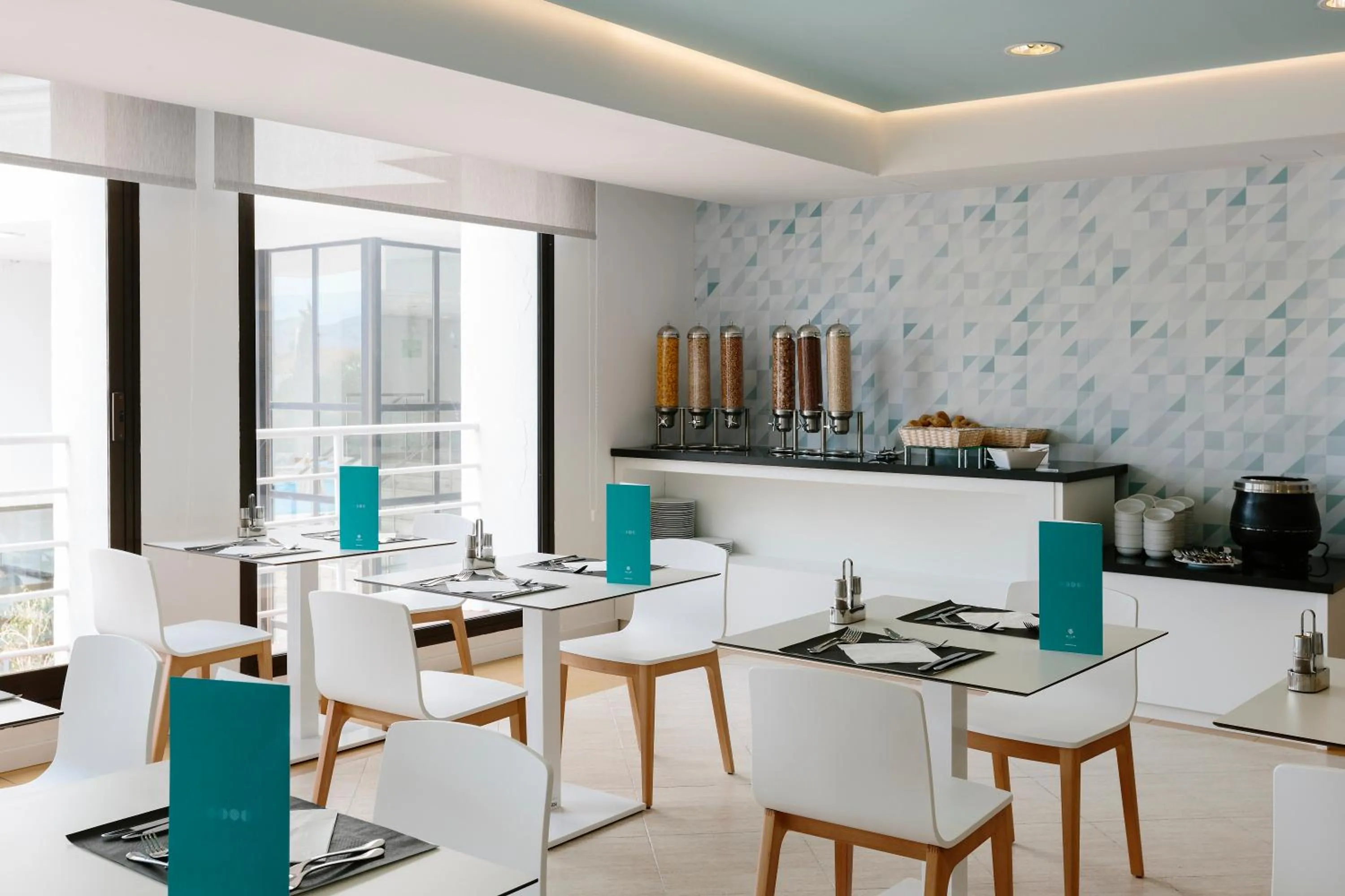 Restaurant/places to eat in Bordoy Alcudia Bay - Adults Only