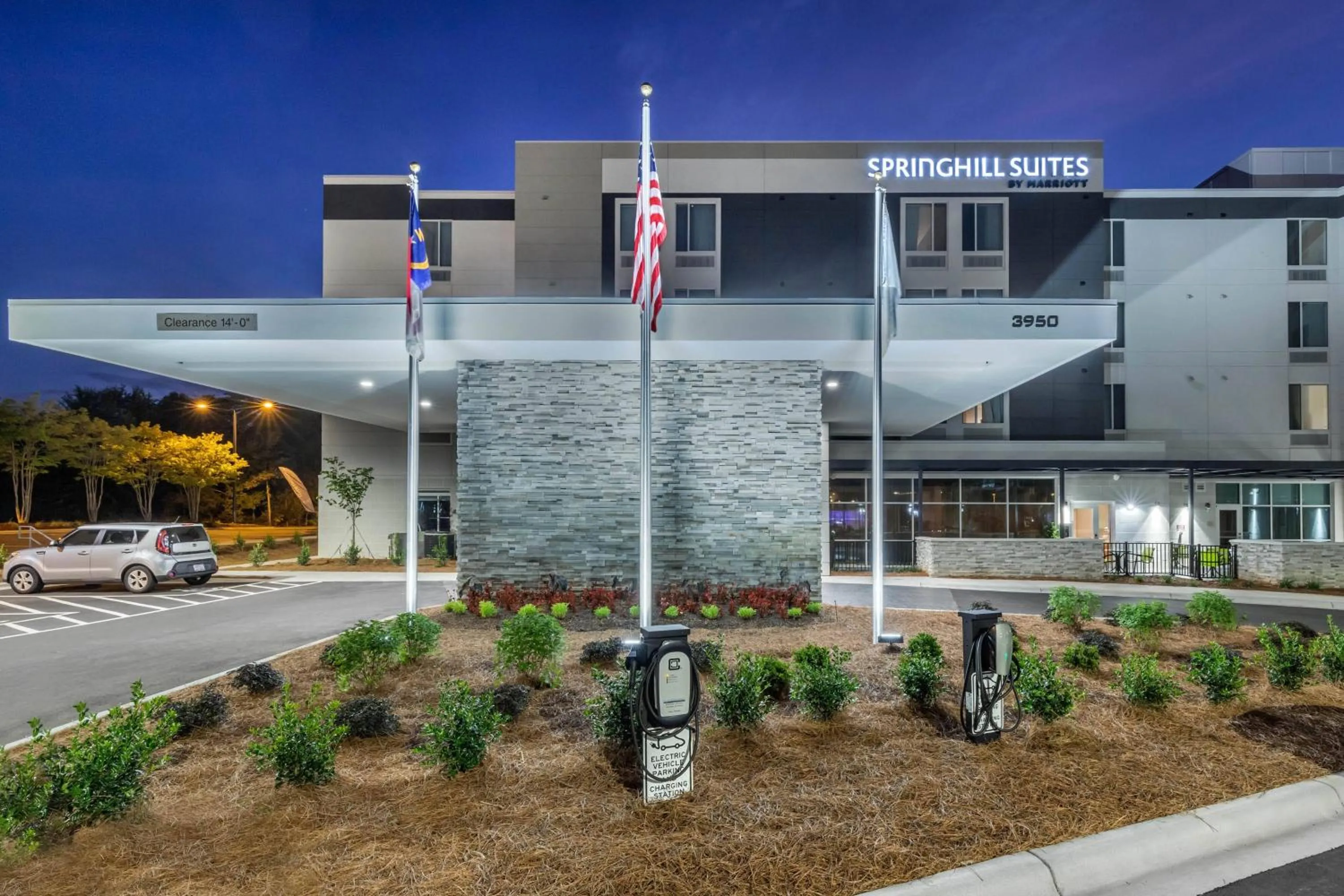 Property building in SpringHill Suites Charlotte Southwest