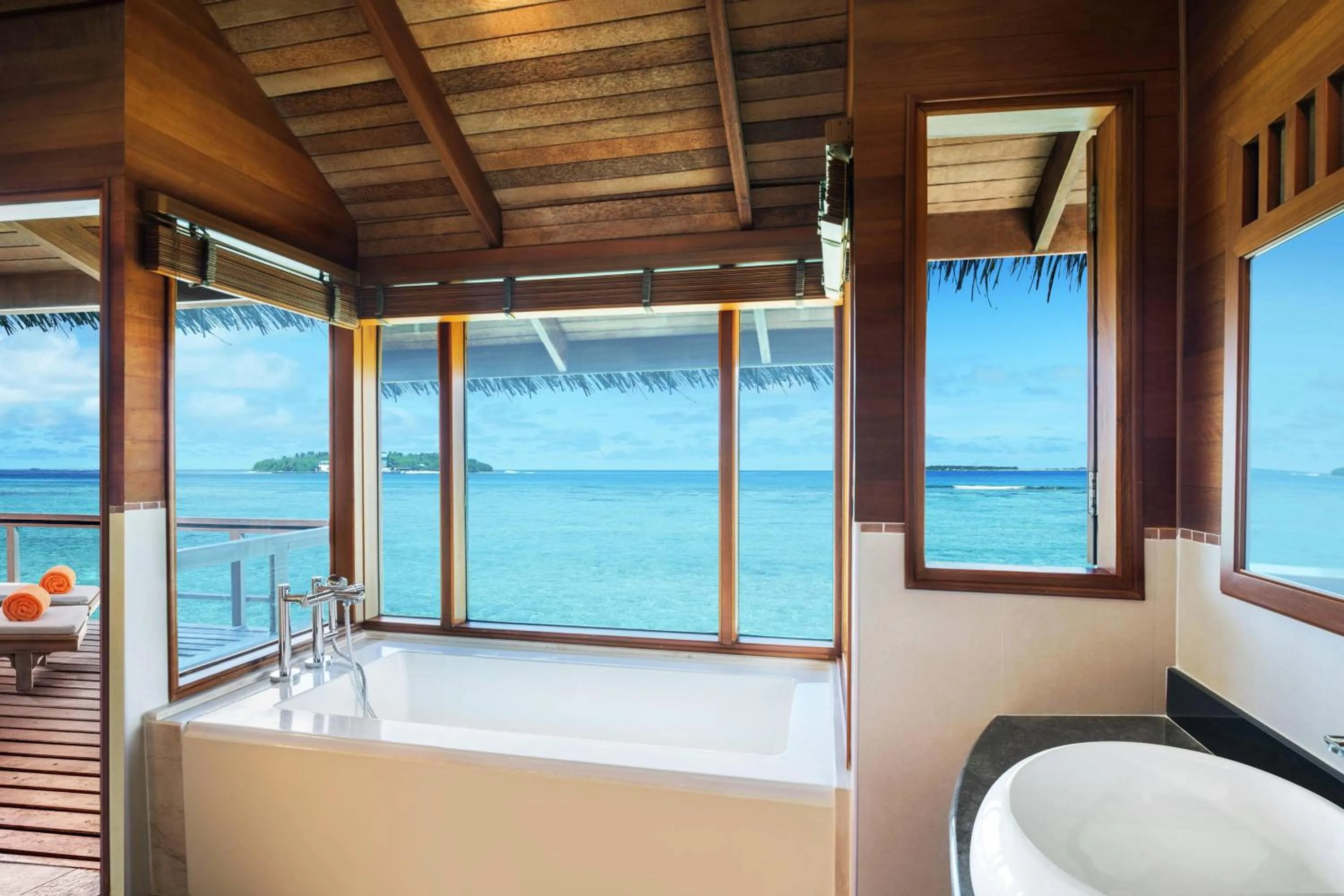 Bathroom in Sheraton Maldives Full Moon Resort & Spa