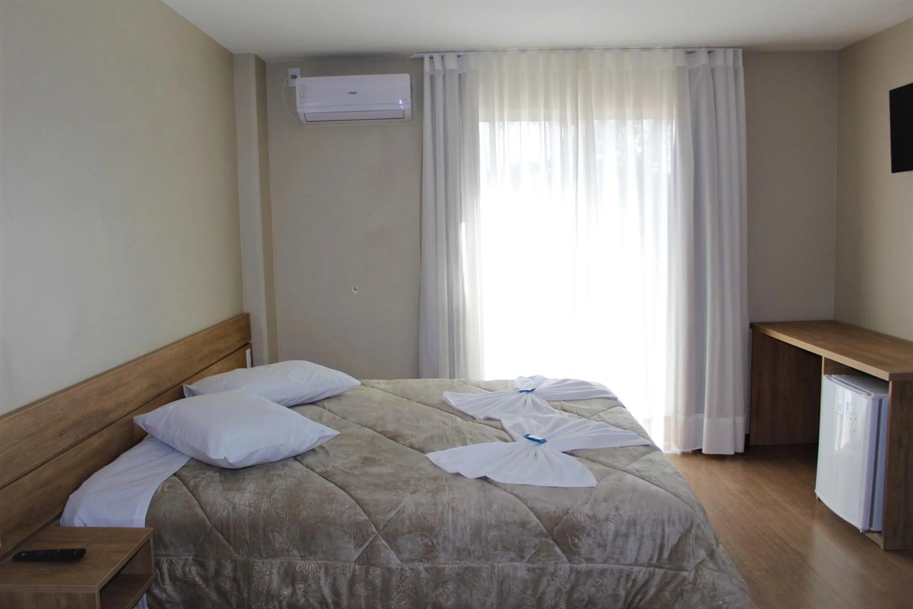 Bedroom, Bed in Pousada Essência Serrana Gramado