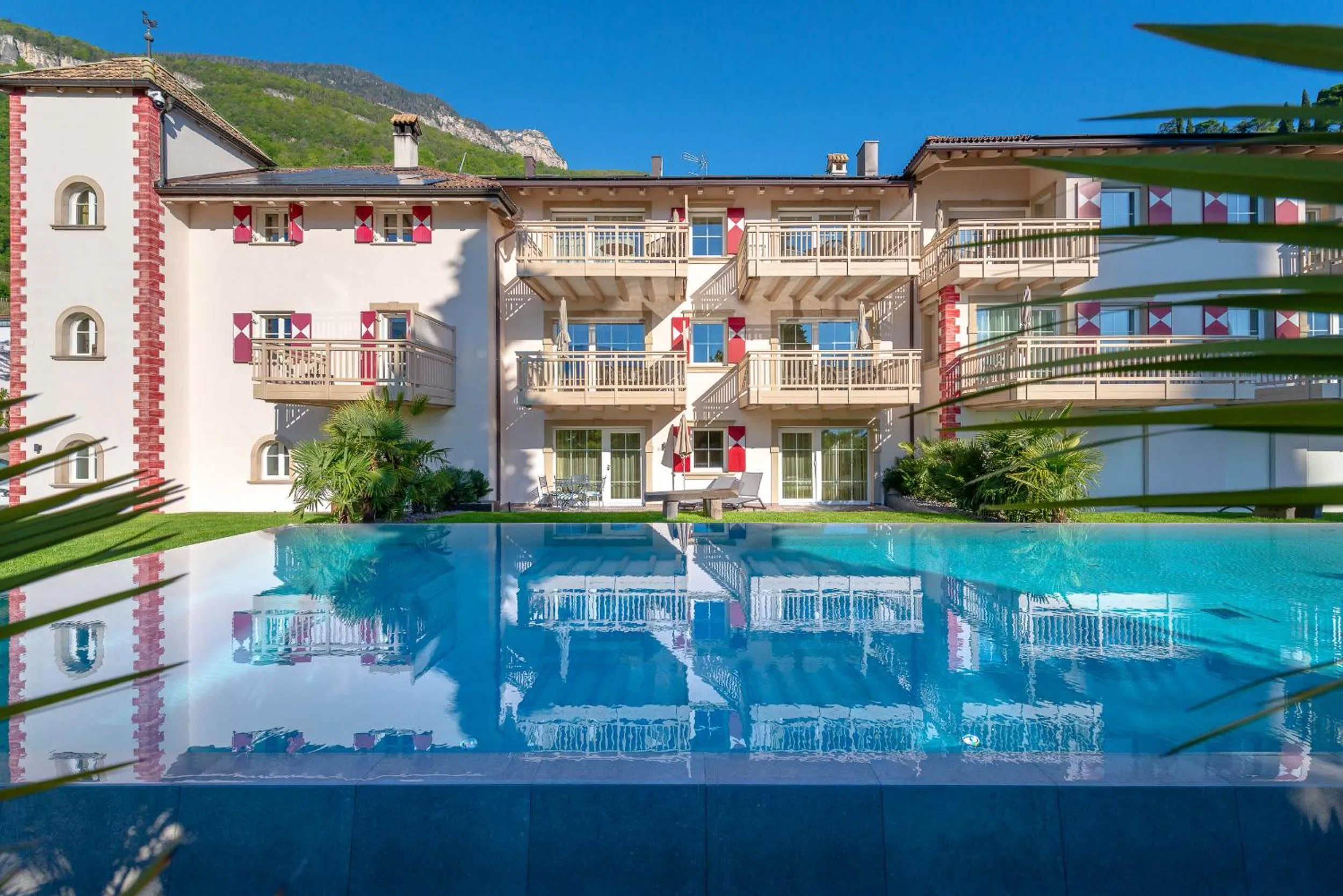 Property building in Überbacherhof