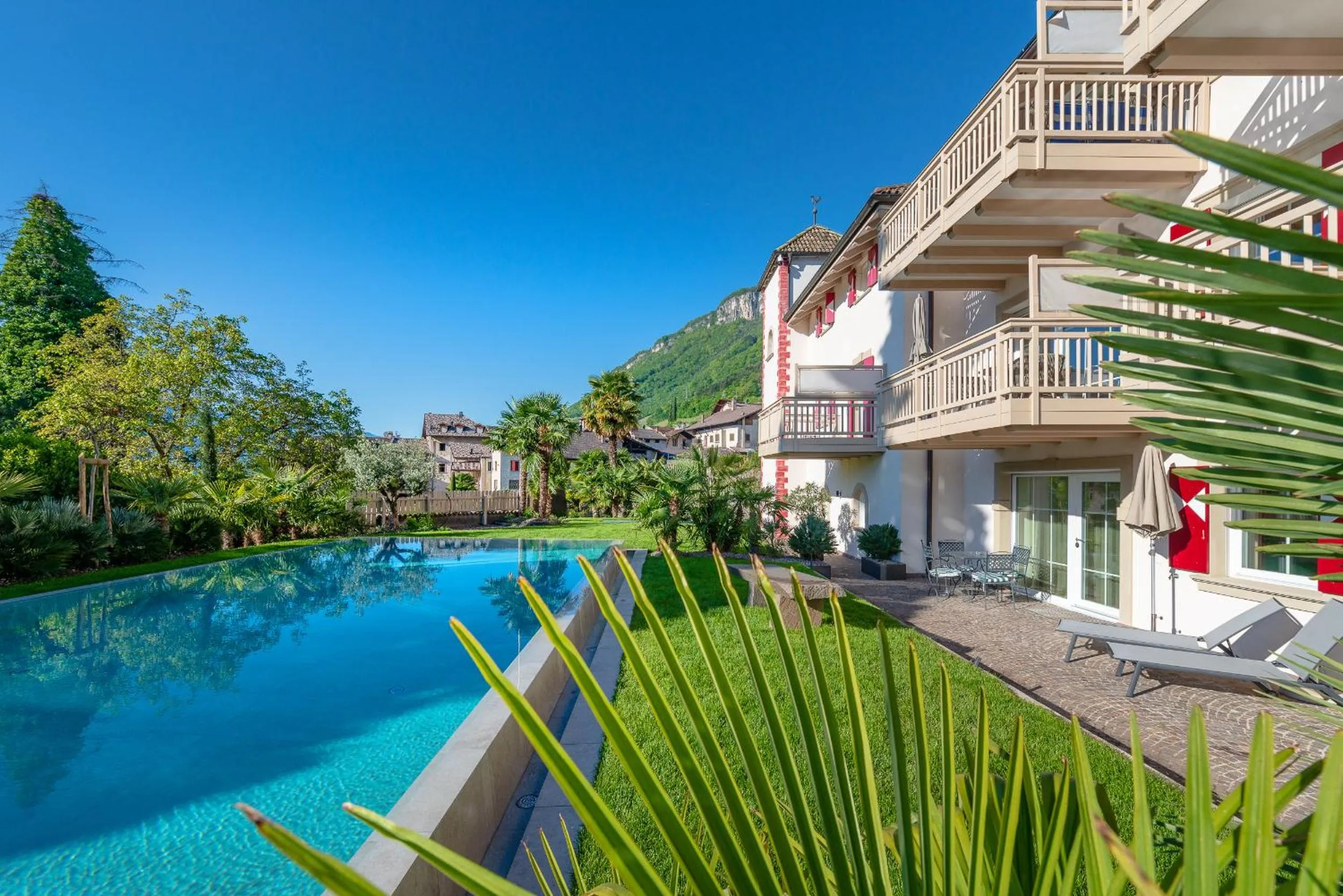 Property building in Überbacherhof