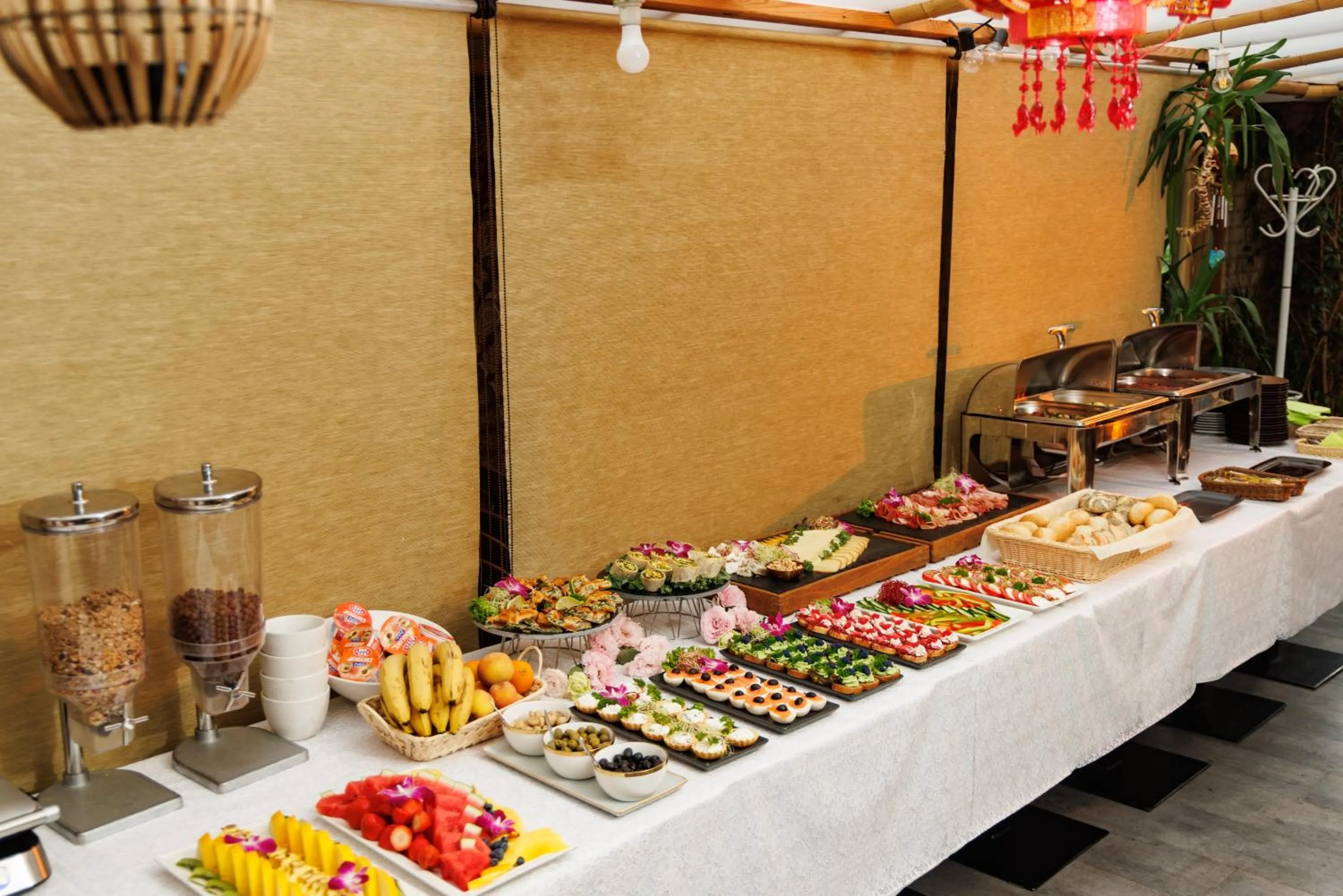 Buffet breakfast in Jakubowy Hotel