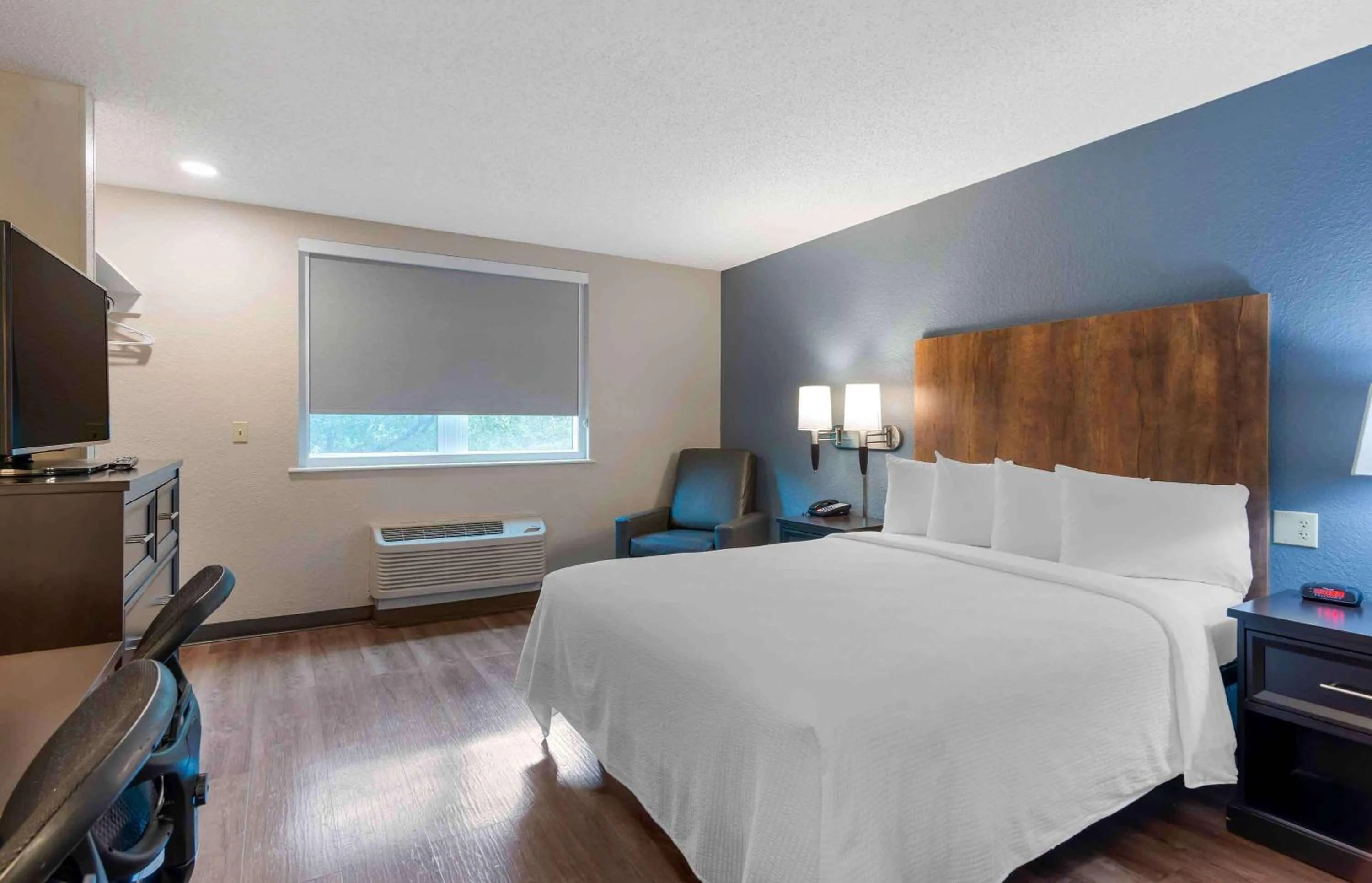 Bedroom, Bed in Extended Stay America Premier Suites - Miami - Coral Gables