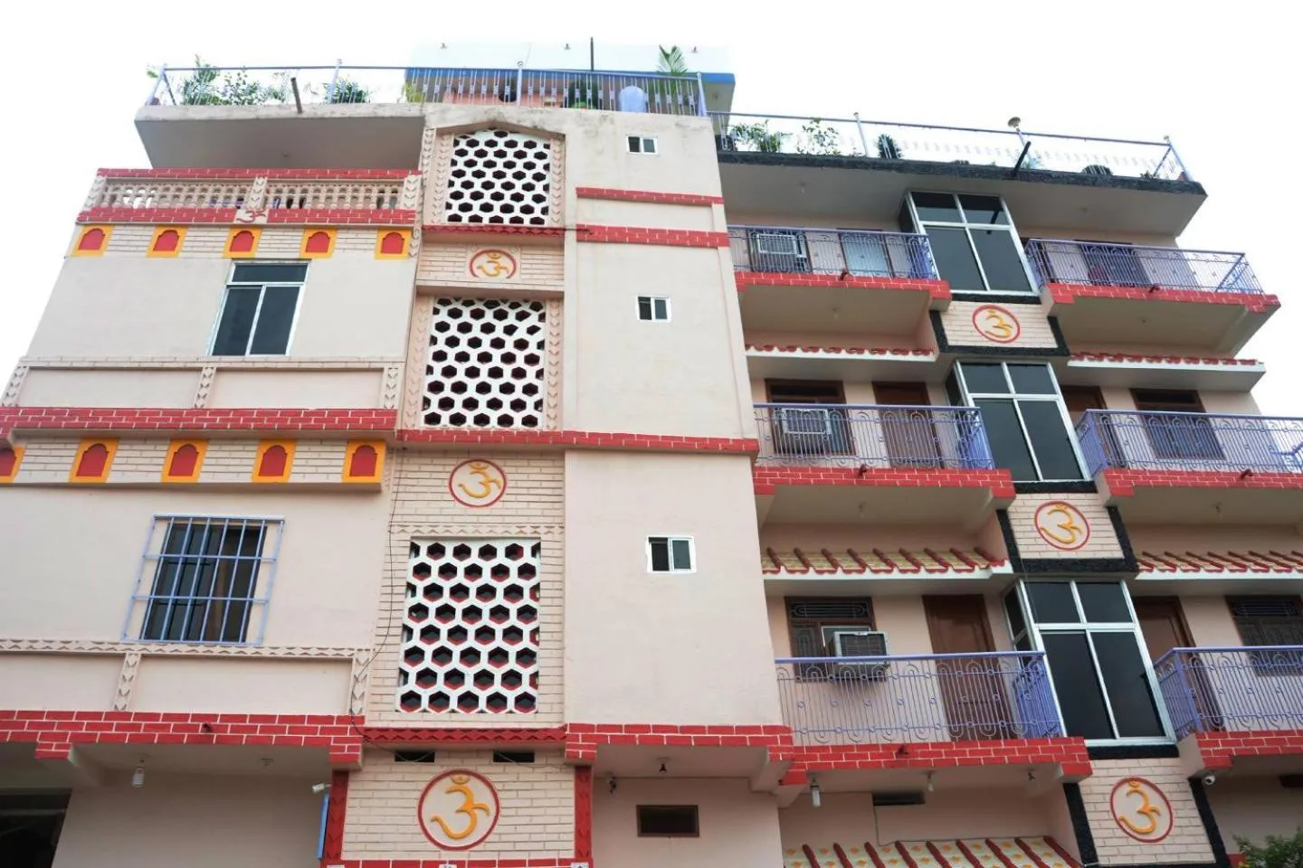 Property building in Kundanbazar Guest House