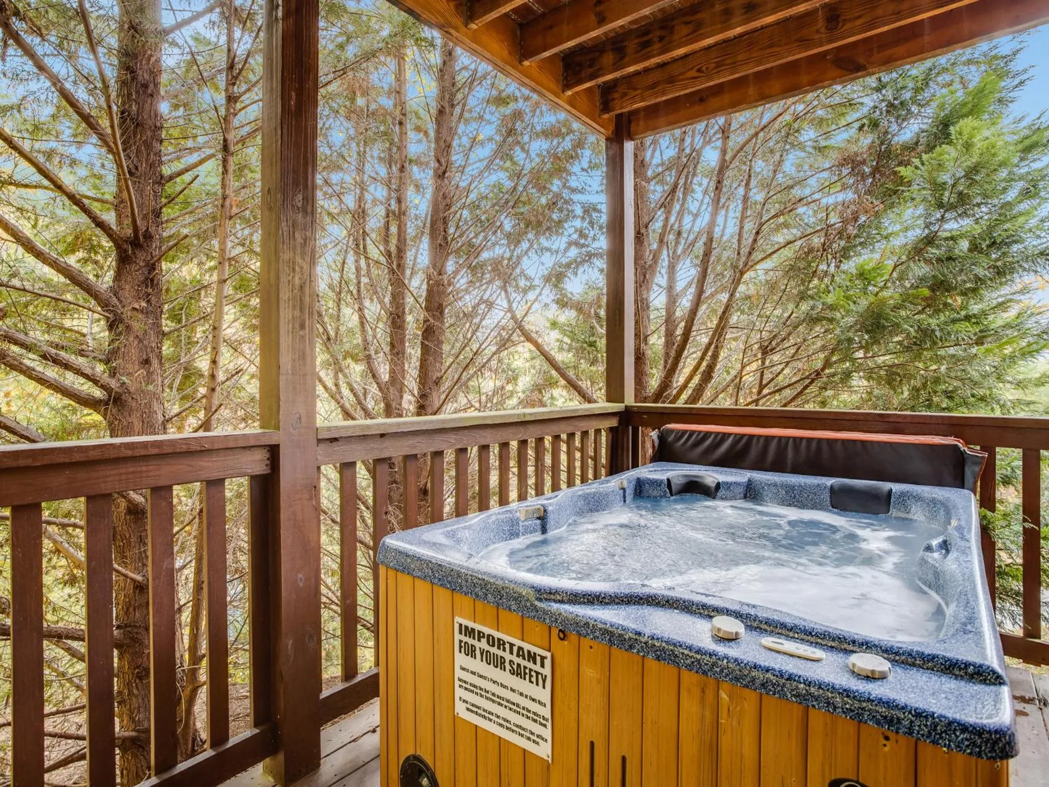 Hot Tub in Saddle Ridge