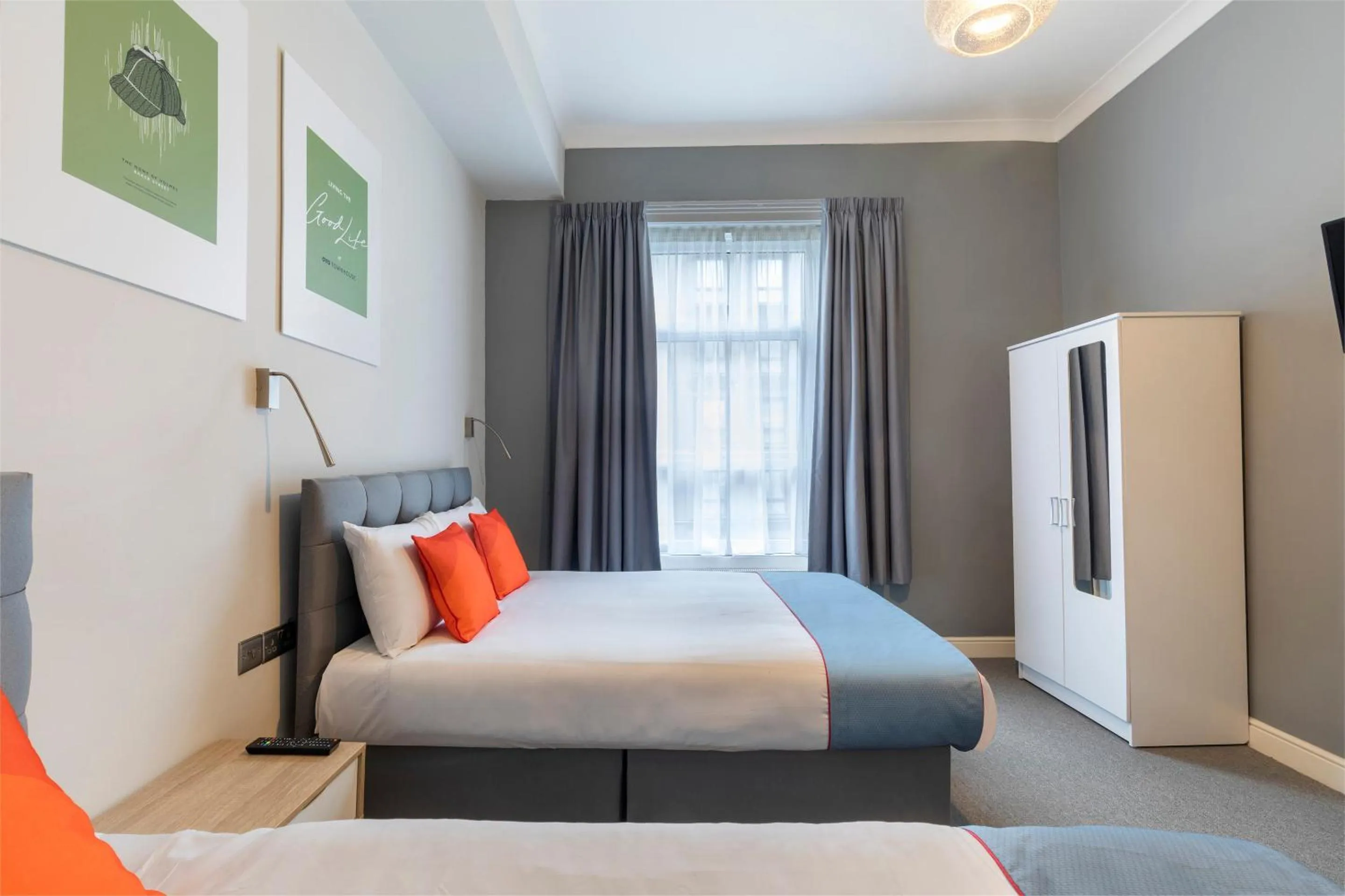 Bedroom, Bed in Townhouse Apollo, Hyde Park