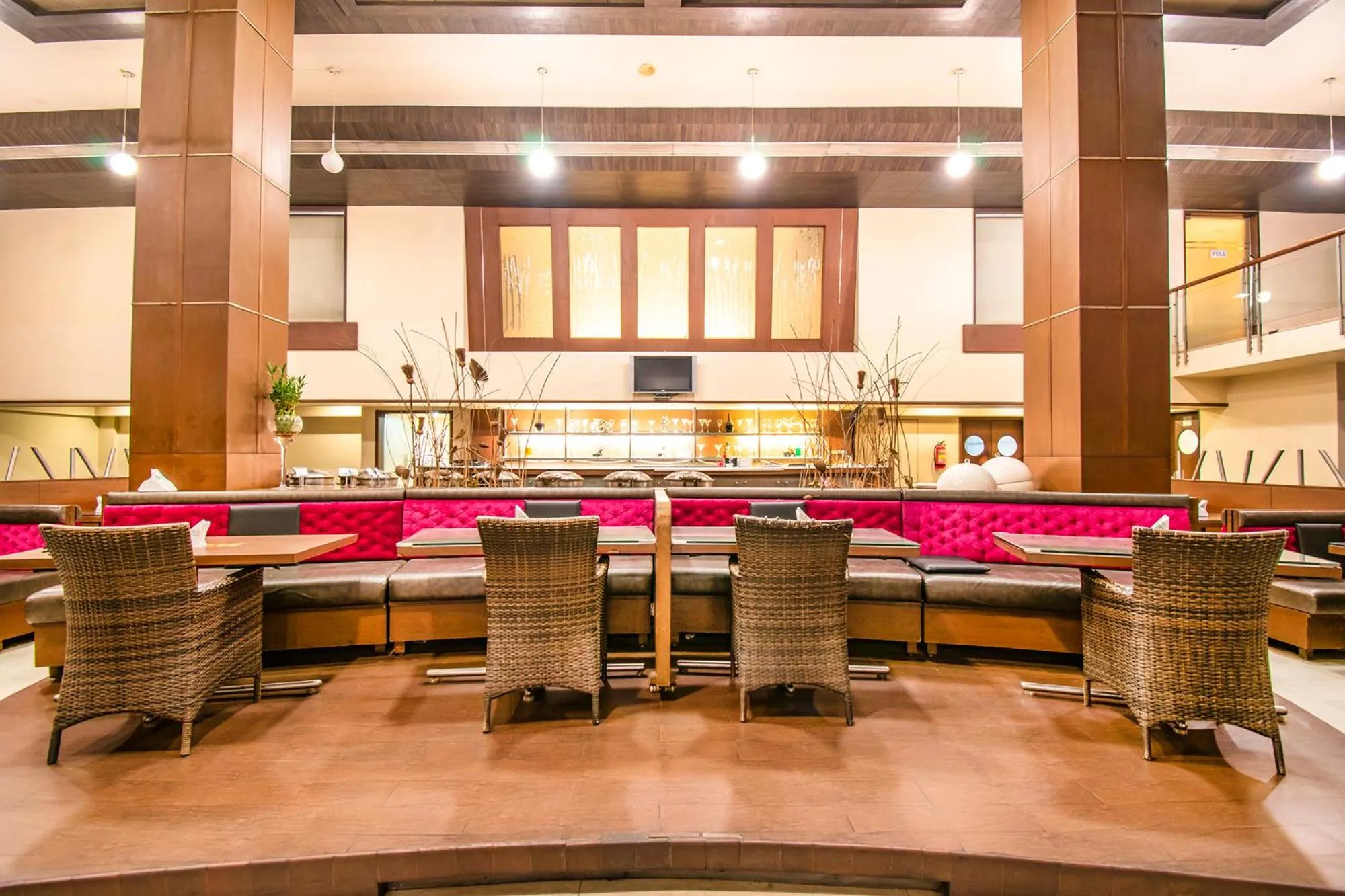 Restaurant/places to eat in Hotel Sadanand Regency - A Regal Stay for the Modern Professional